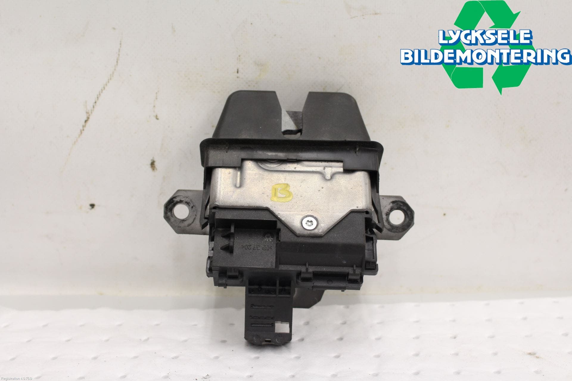 Ford KUGA 08-12 Låskista Baklucka