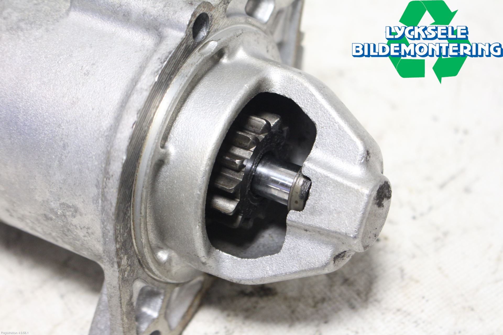 Opel ASTRA J 10-15 Startmotor Diesel