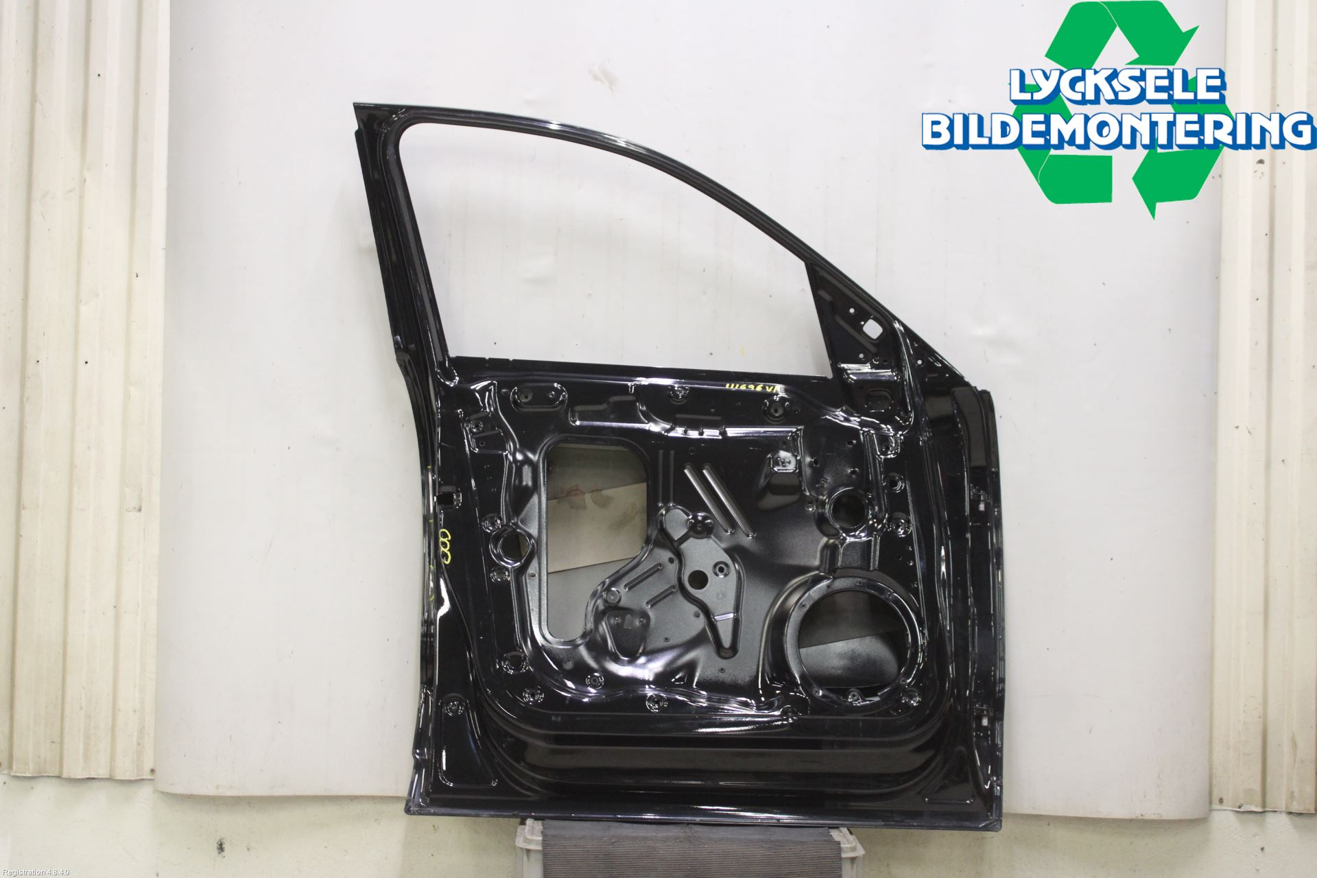 Audi Q5 09-16 Dörr Fram Vänster