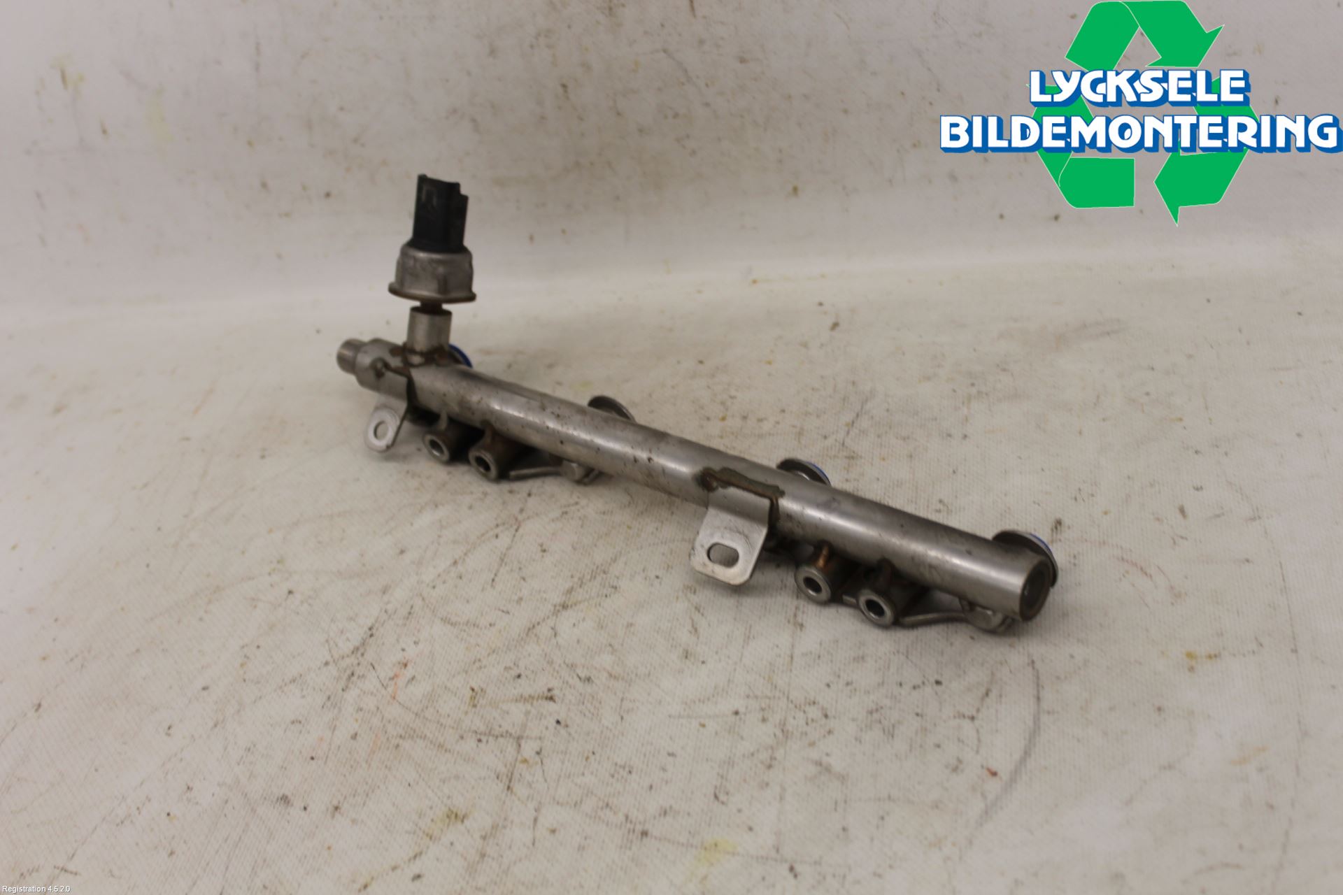 Nissan QASHQAI 14-17 Inj. Fuelrail