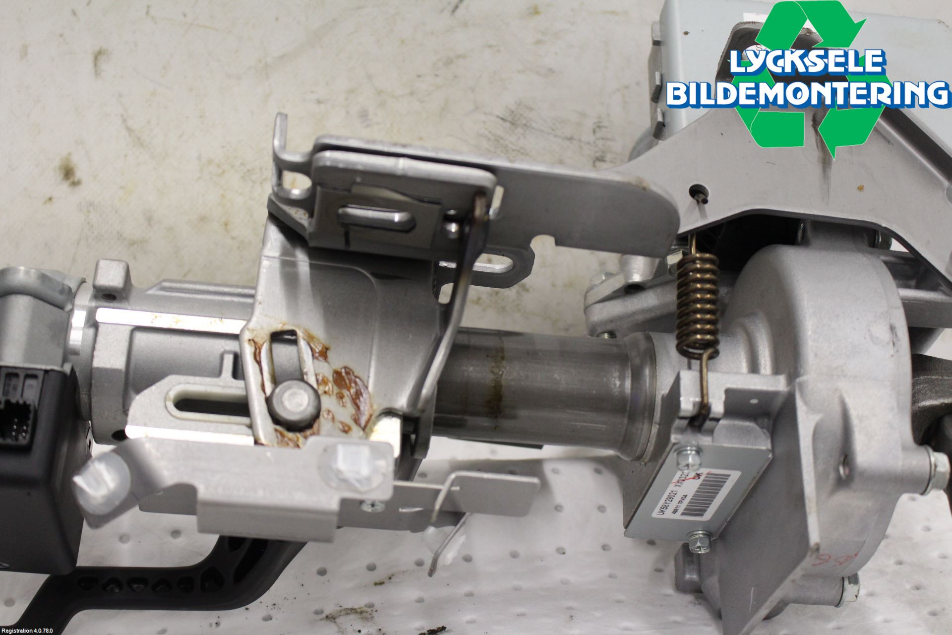 Nissan X-TRAIL 14-21 Rattaxelagg Med Inb Servo
