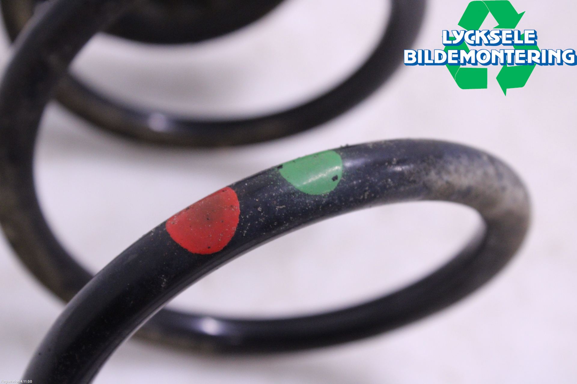 Nissan QASHQAI 21- Fjäder Bak