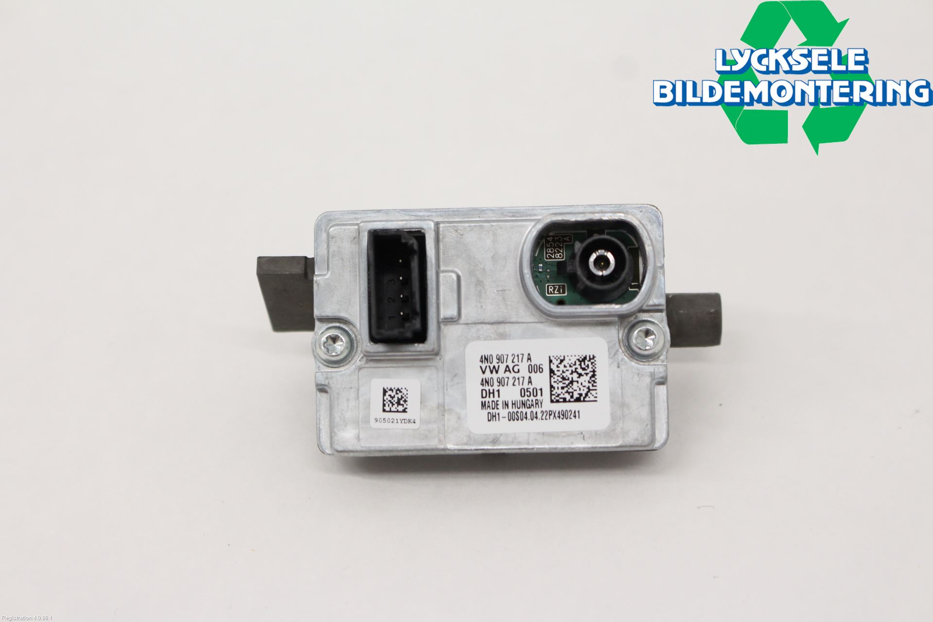 Audi A6 F2/C8 19- Parkeringshjälp Kamera