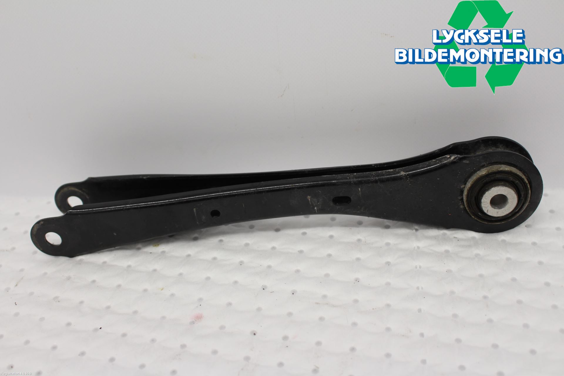 Volkswagen VW ID.4 21- Bärarm Bak Höger