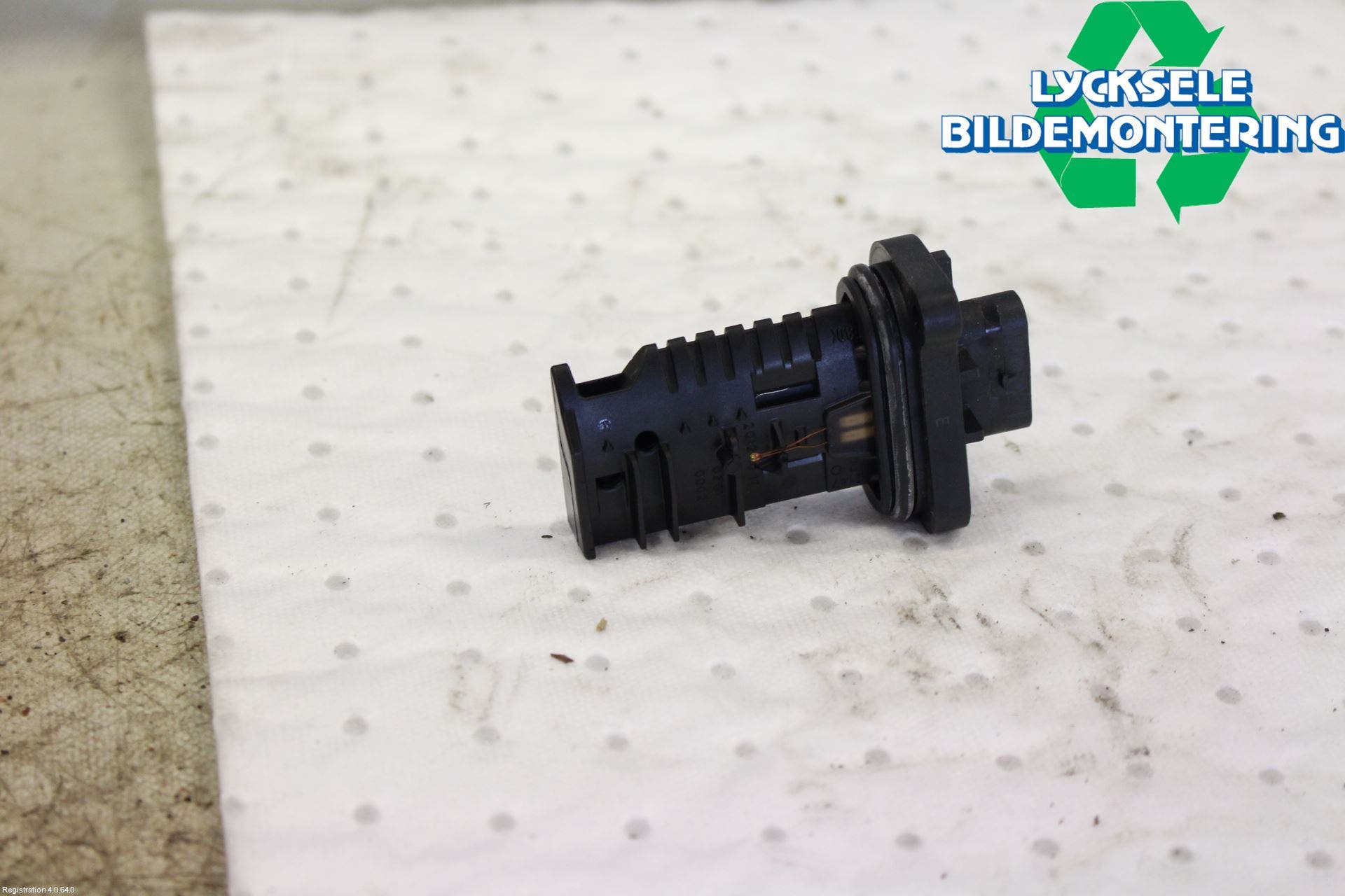 BMW 3 F30/F31/F80 12-19 Injluftmassamätare