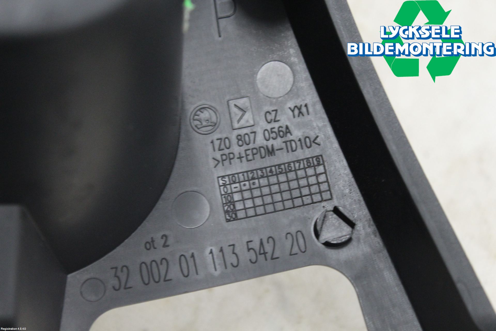 Skoda OCTAVIA (1Z) 05-13 Stötfångardel Fram Hö