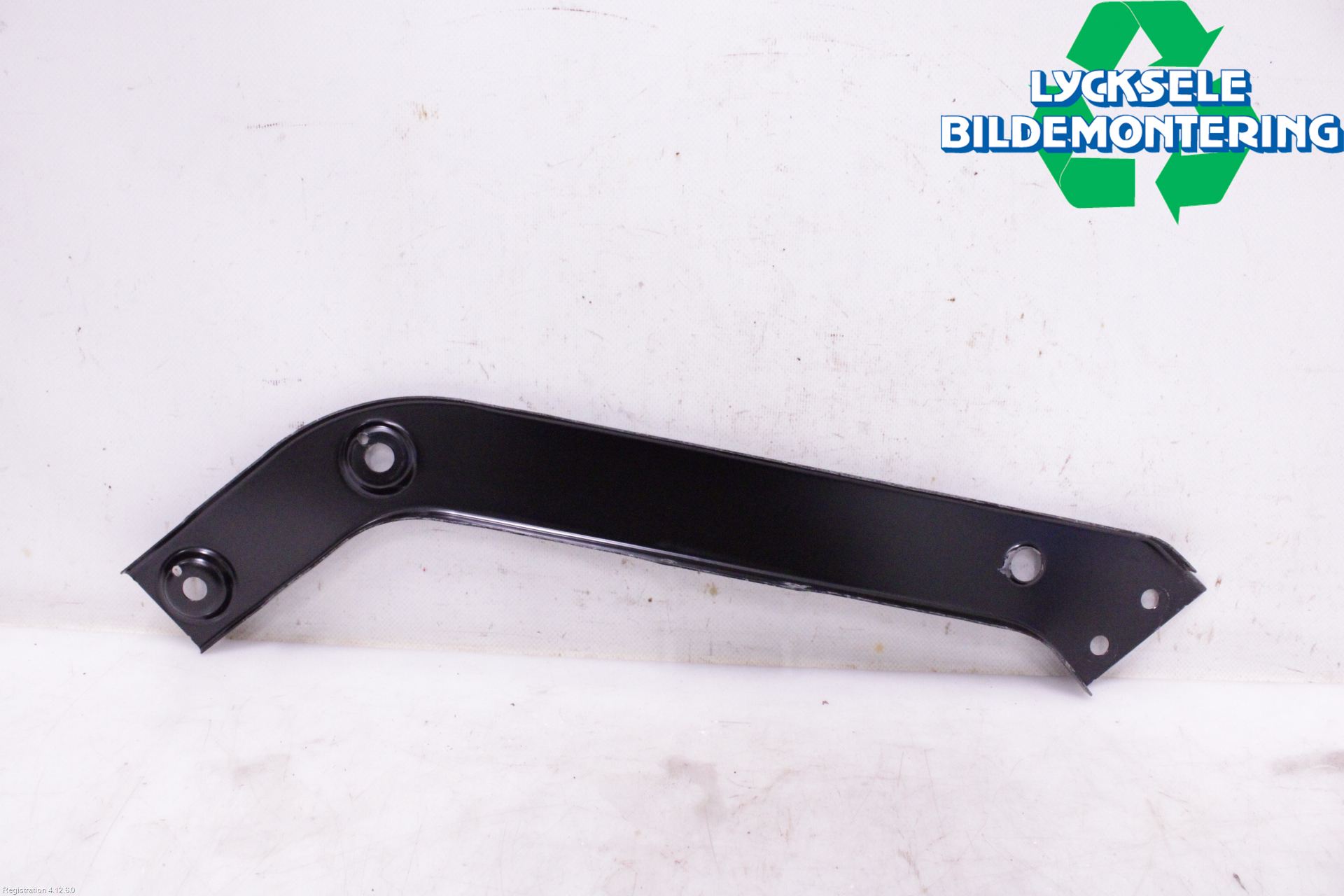 Volkswagen VW TIGUAN 16-24 Frontplåt