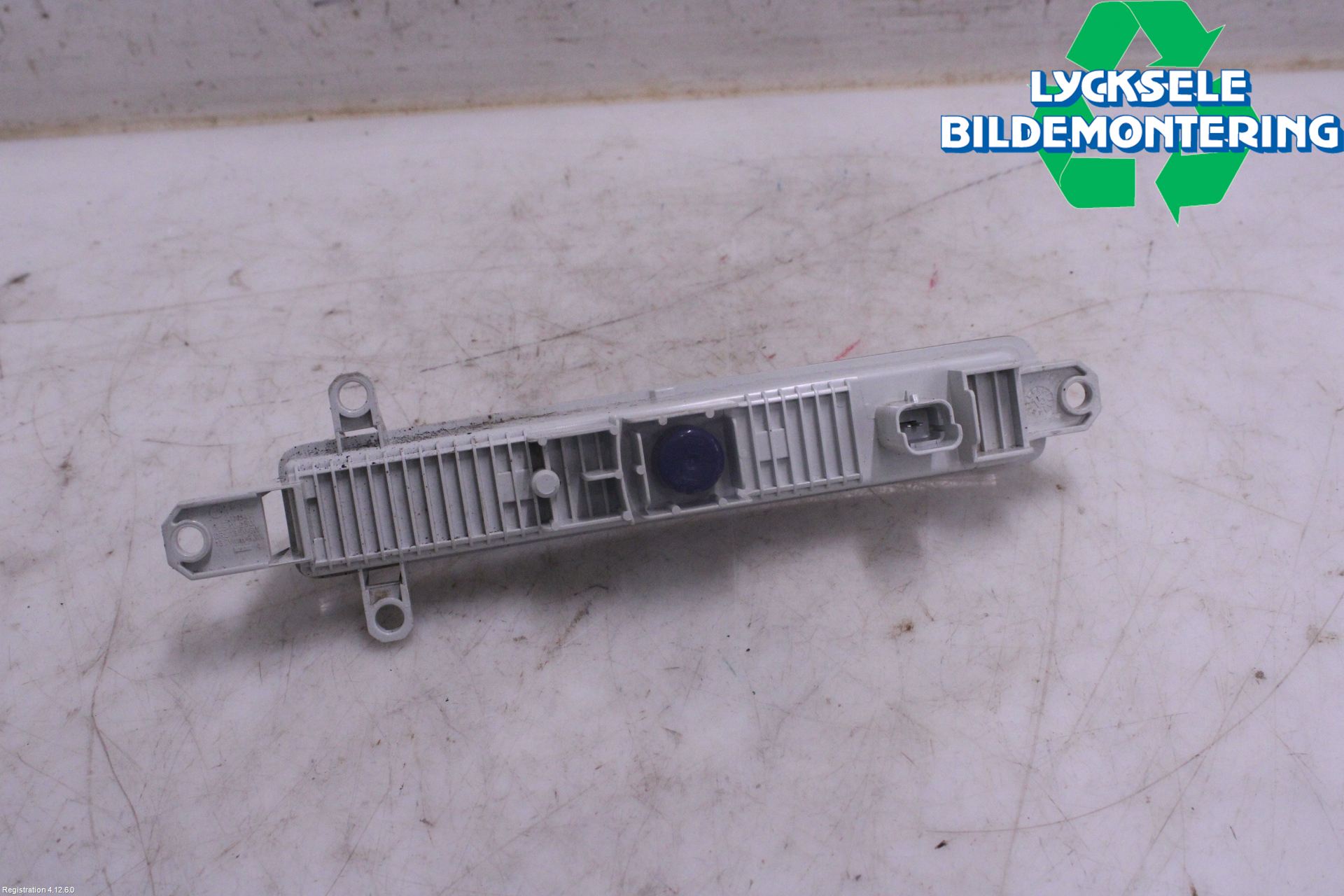 Peugeot PARTNER 16-18 Positionsljus Fram Vä