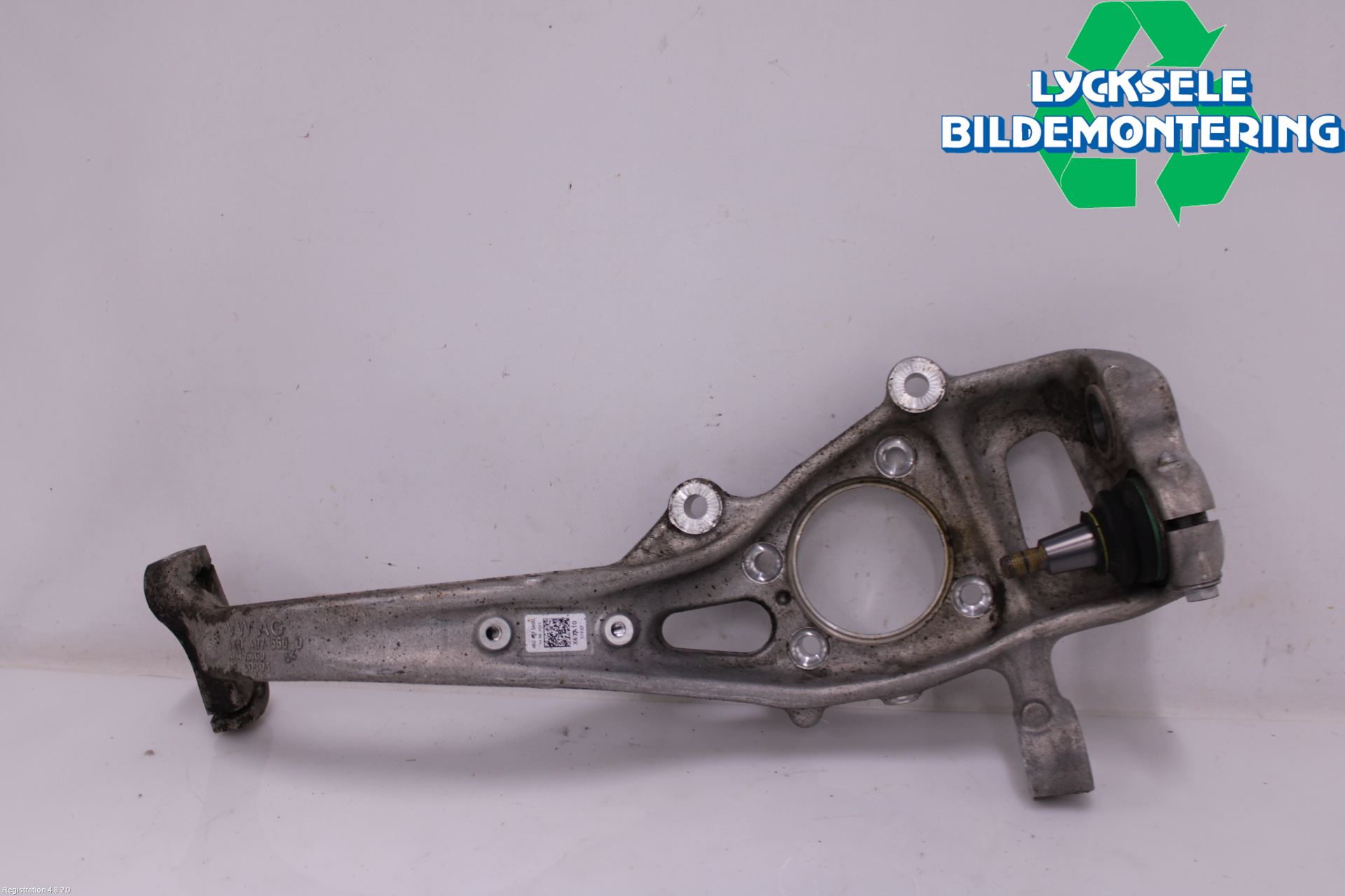 Audi A6 F2/C8 19- Styrspindel Lagerhus Hö