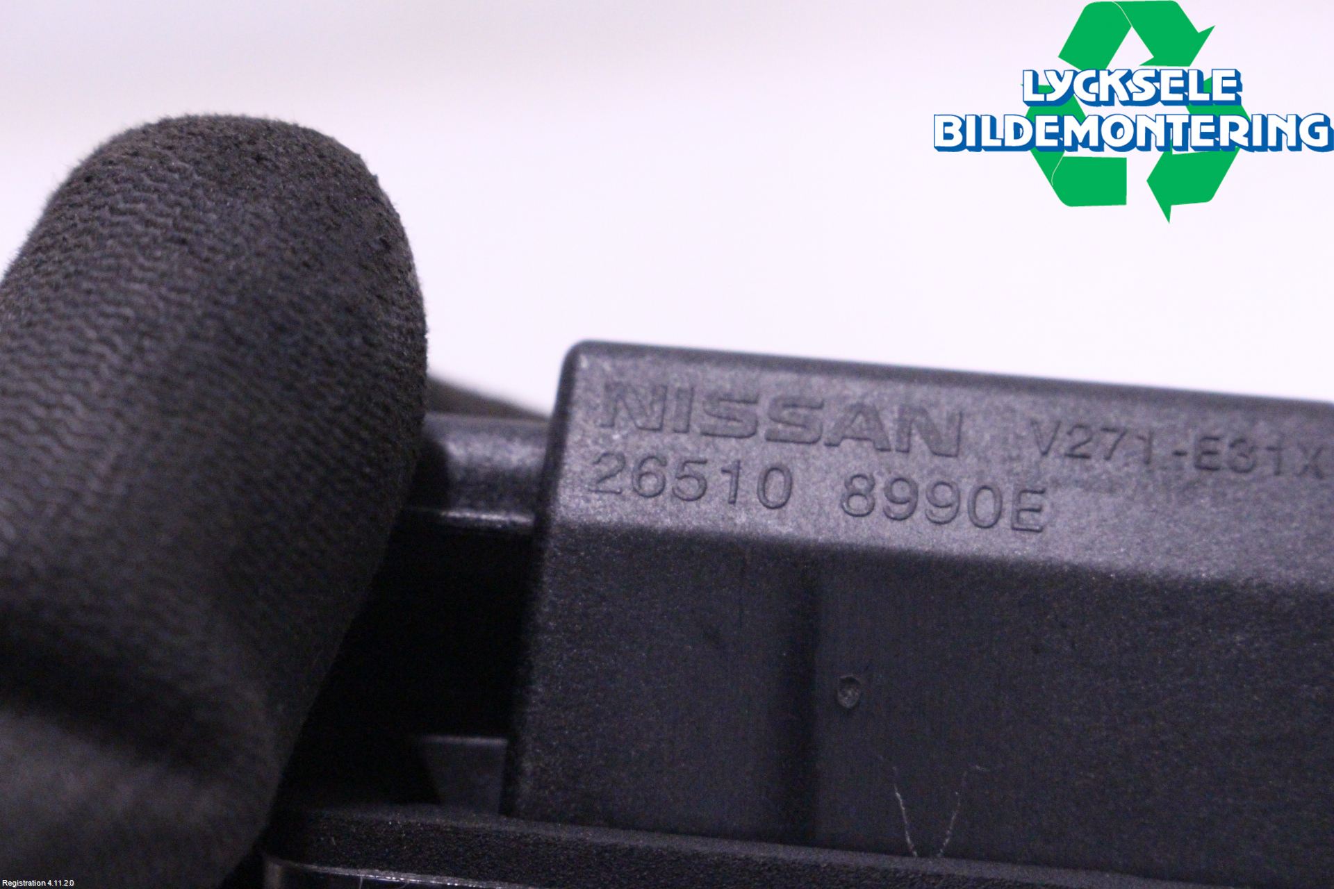 Dacia DUSTER 18-24 Skylt Belysning