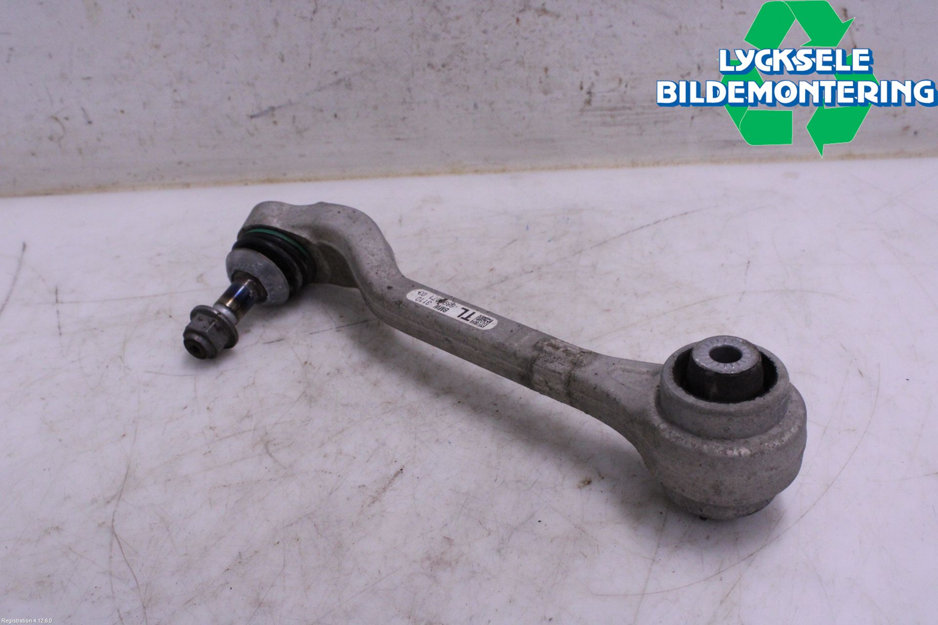 BMW 3 G20/G21/G80/G81 19- Bärarm Fram Undre Vä