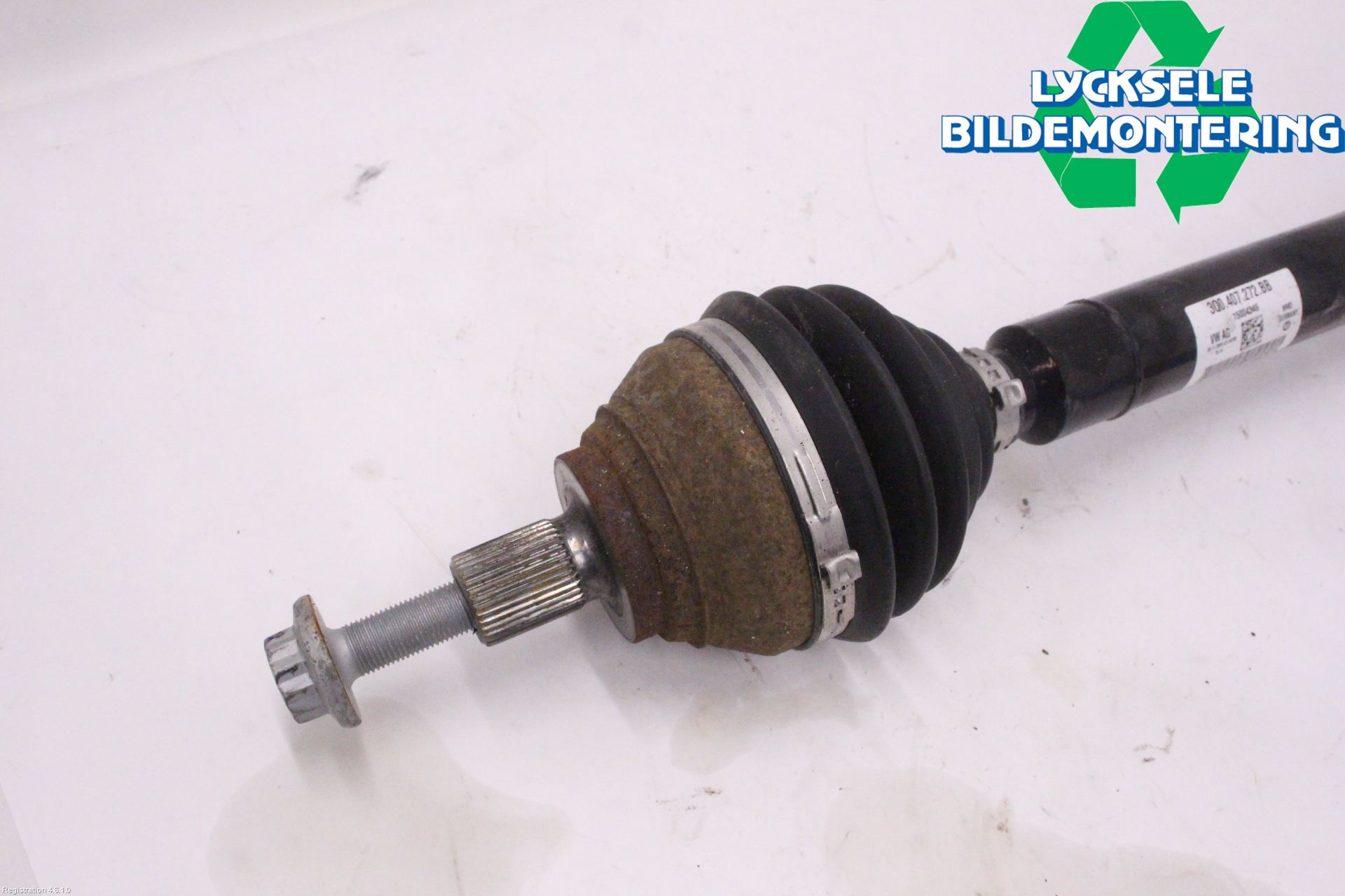 Seat TARRACO 19- Drivaxel Fram Höger