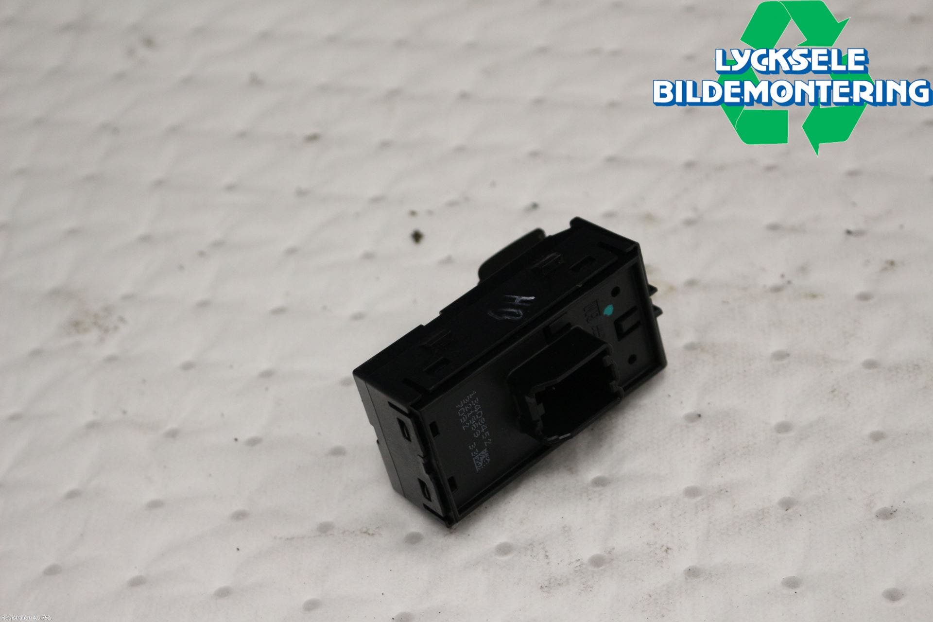 Opel ASTRA K 16-22 Strömställare Elhiss