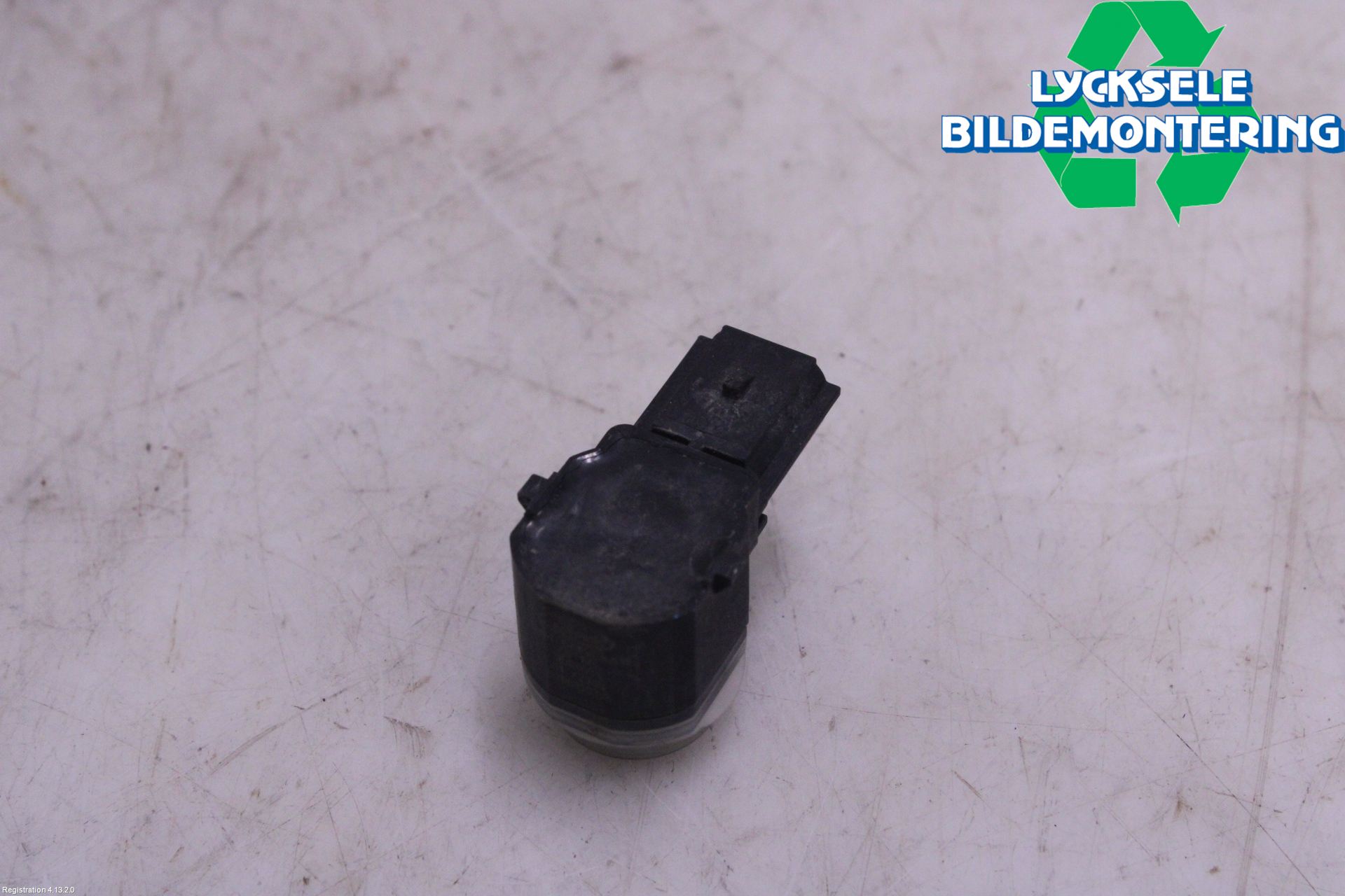 Ford FOCUS 15-18 Parkeringshjälp Frontsensor