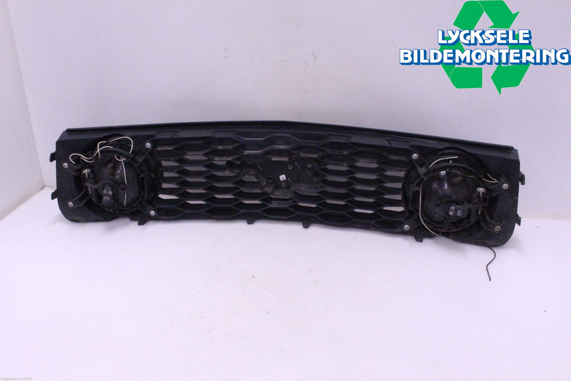 Ford MUSTANG V 05-14 Grill Komp