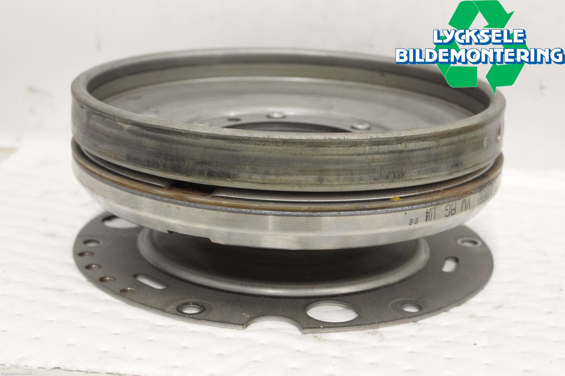 Audi A6 F2/C8 19- Svänghjul Aut