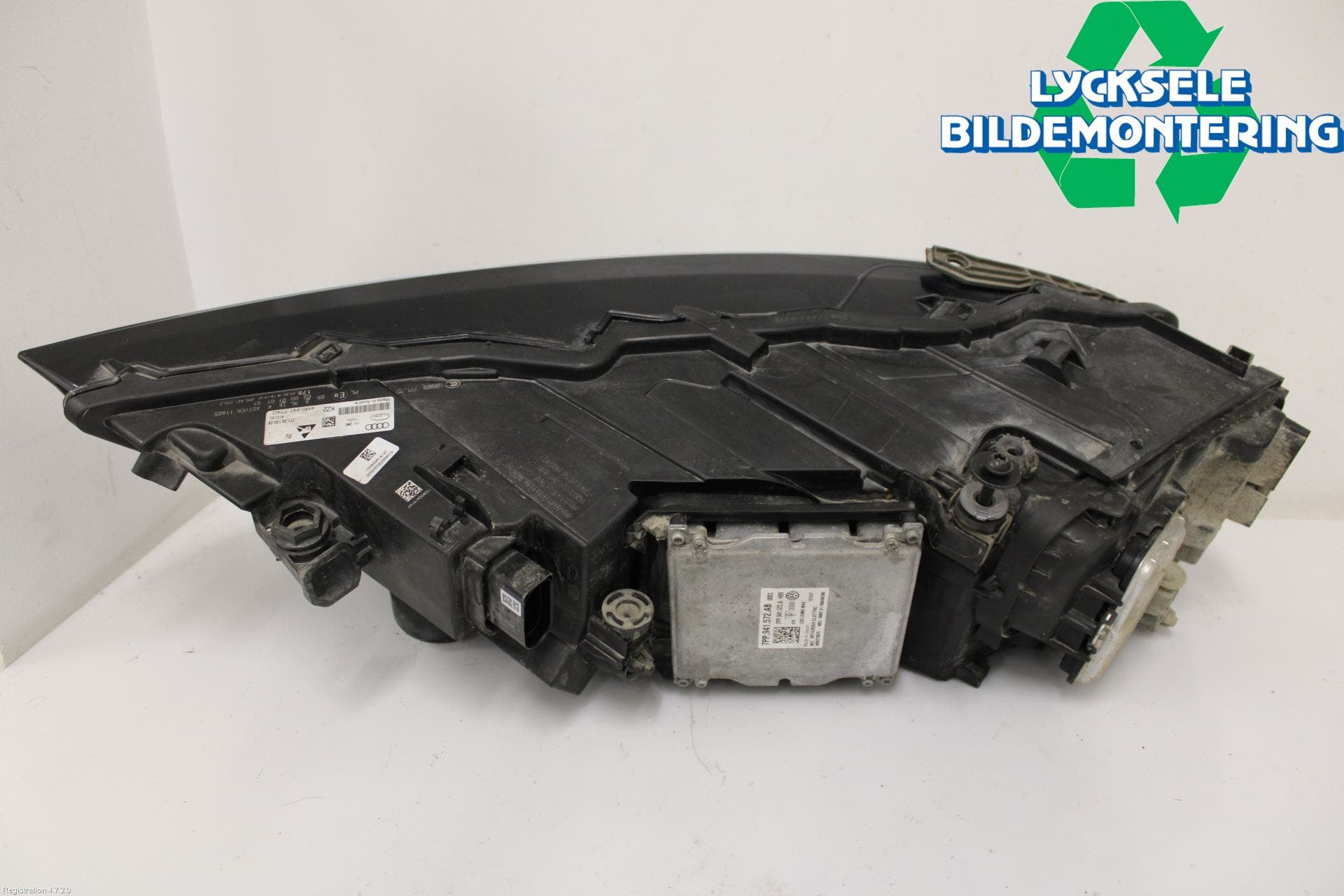 Audi Q7/SQ7 Strålkastare Höger