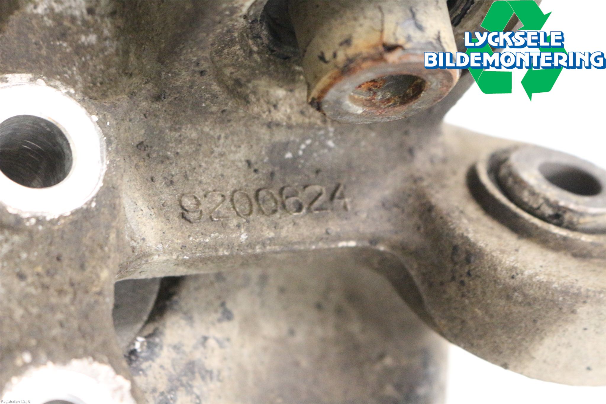 Volvo V70 05-08 Hjullagerhus-Spindel Hö B