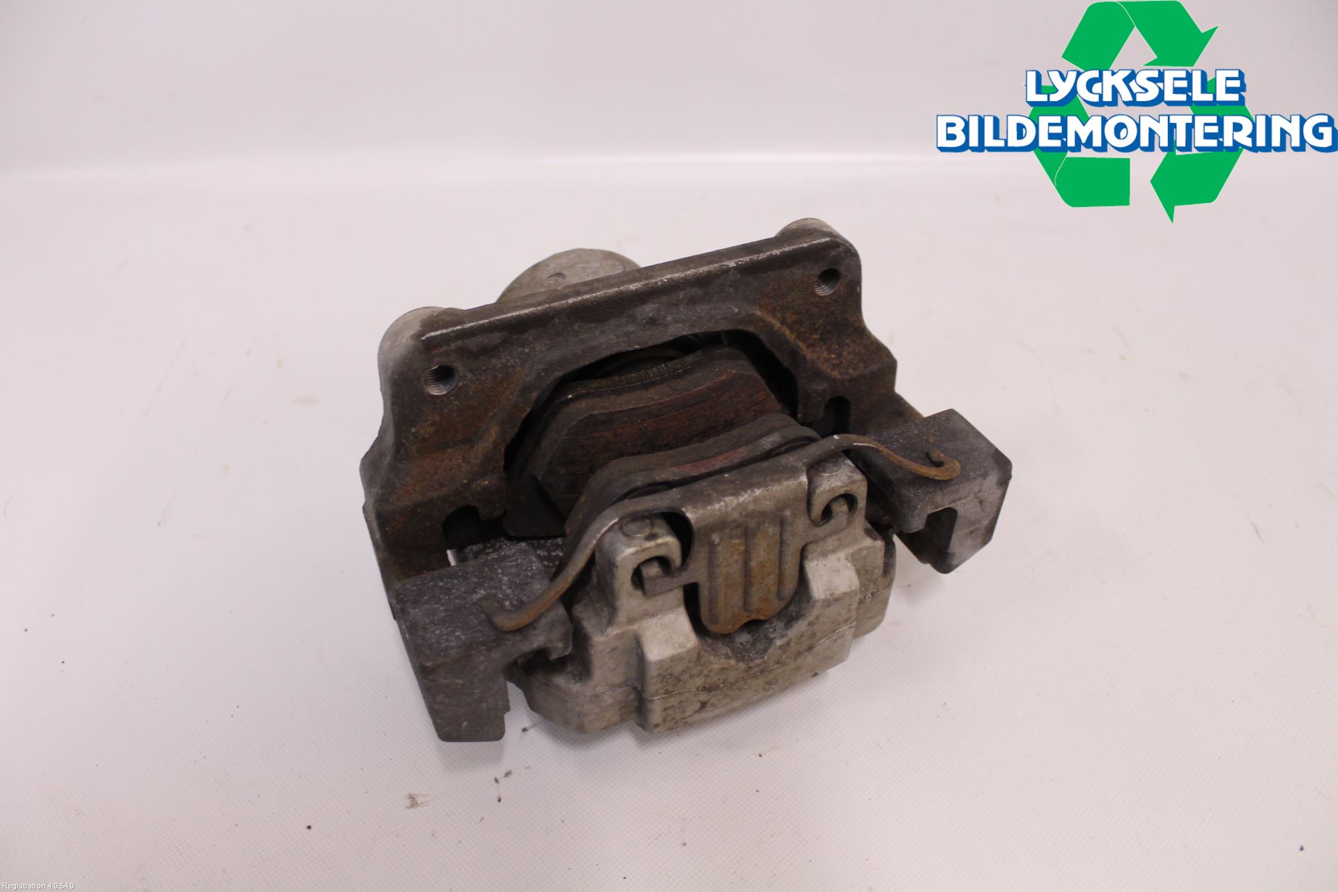 BMW 5 F10/F11/F18 09-17 Bromsok Fram Höger