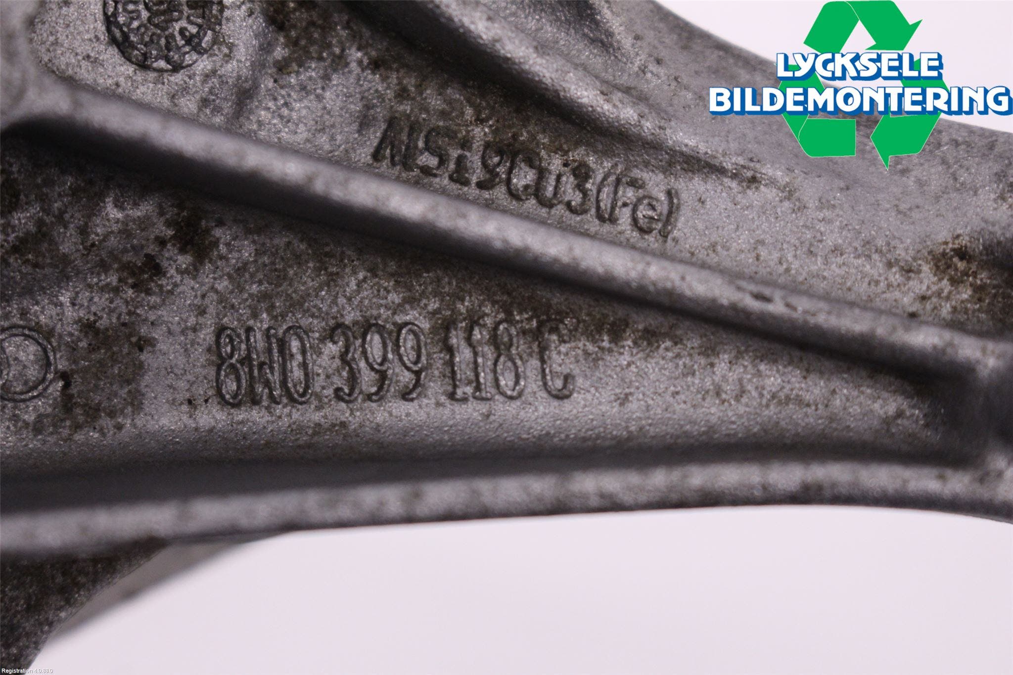 Audi A4 ALLROAD 17- Växellådskudde