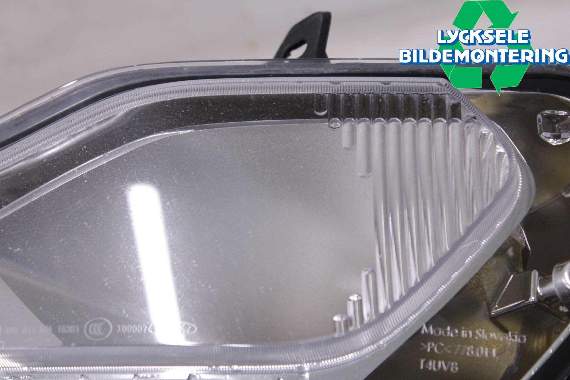 Ford KUGA 13-16 Dimljus-Varselljus Fram