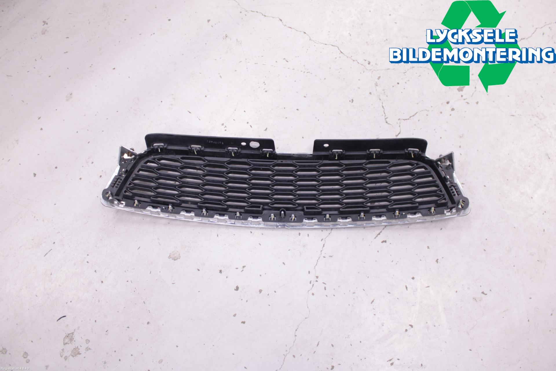 Chevrolet CAPTIVA Grill-Galler