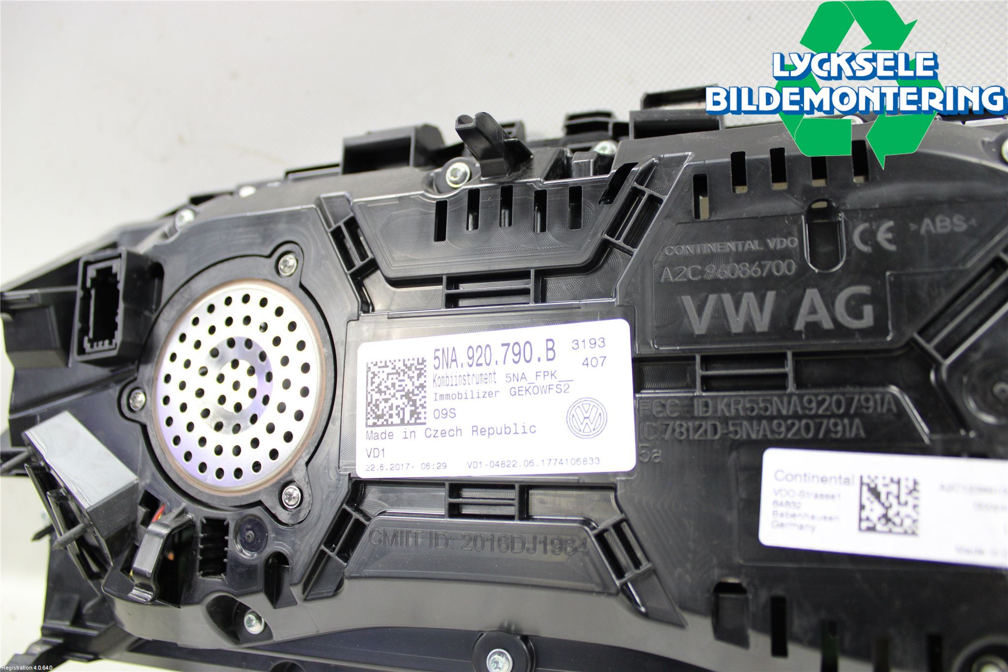 Volkswagen VW TIGUAN 16-24 Instrument Komb