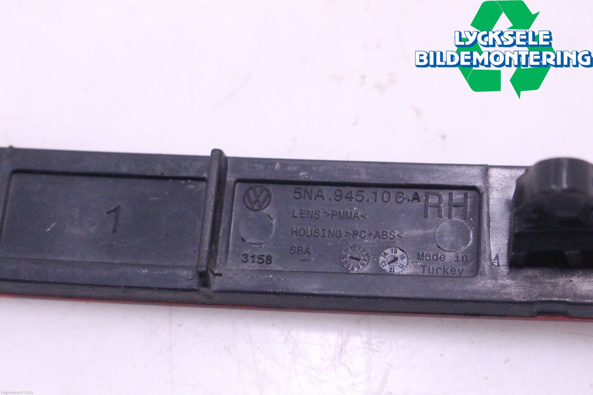 Volkswagen VW TIGUAN 16-24 Dimljus/Reflex Bak