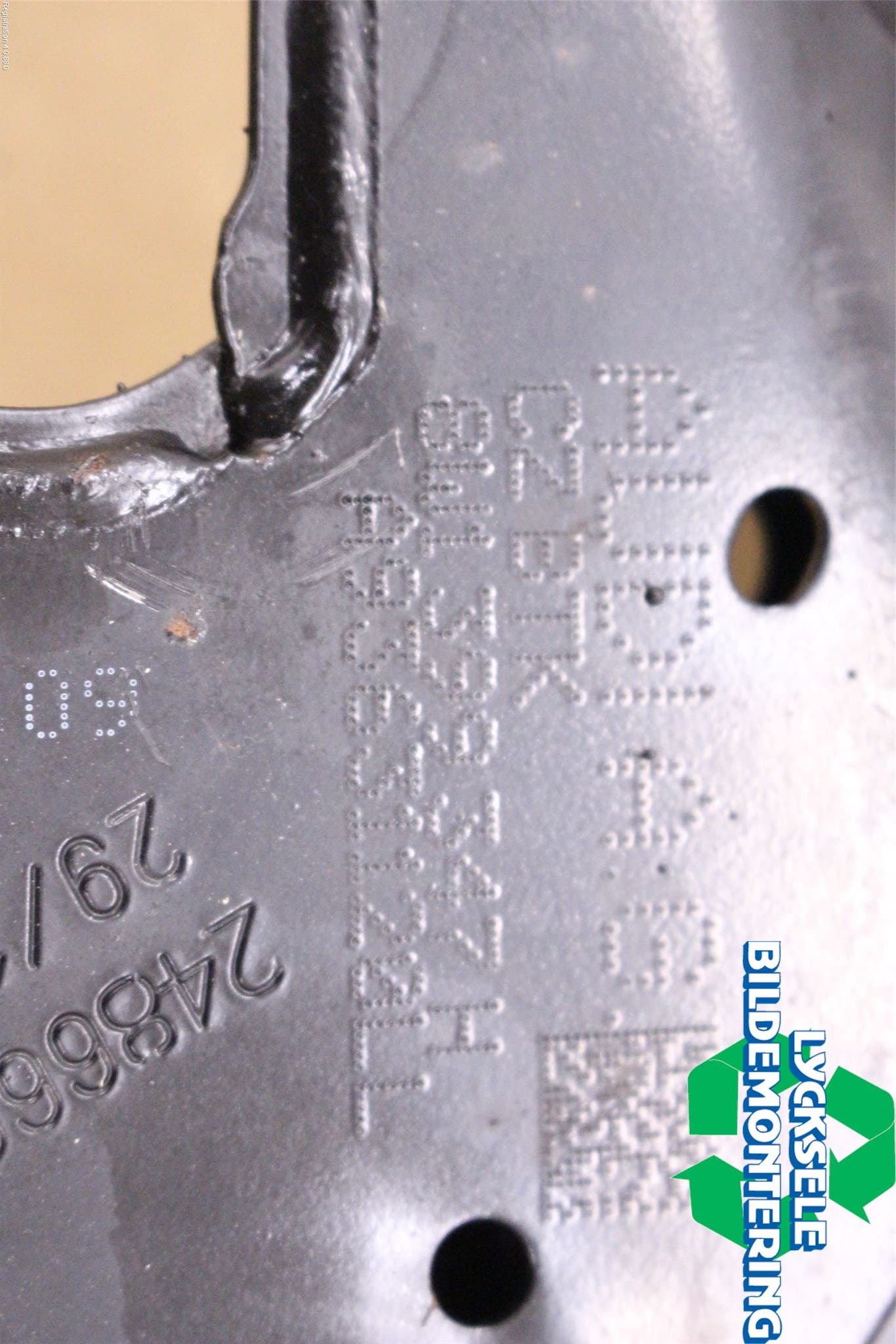 Audi A4 ALLROAD 17- Växellådsbalk