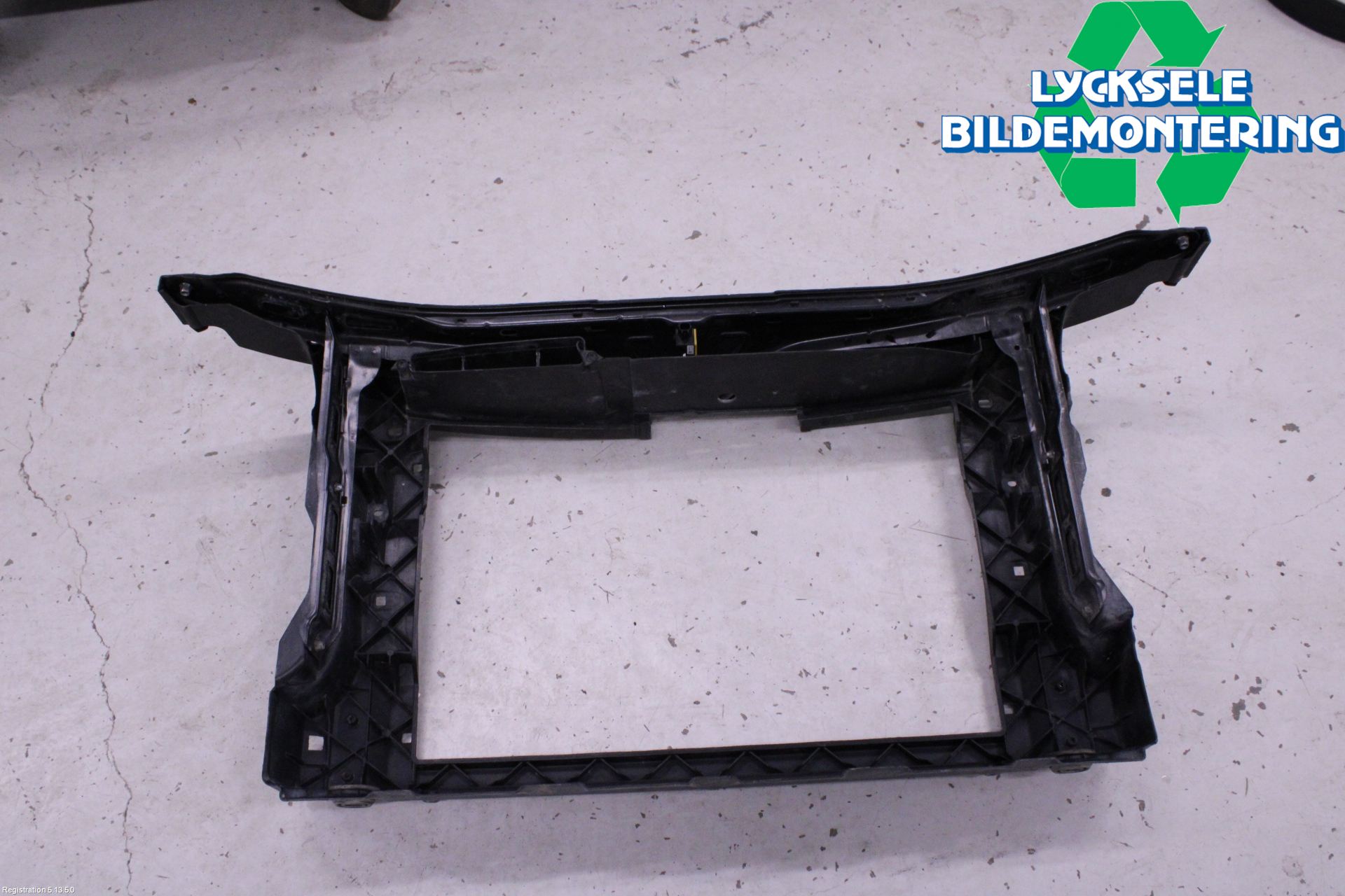 Skoda SUPERB 09-15 Frontplåt