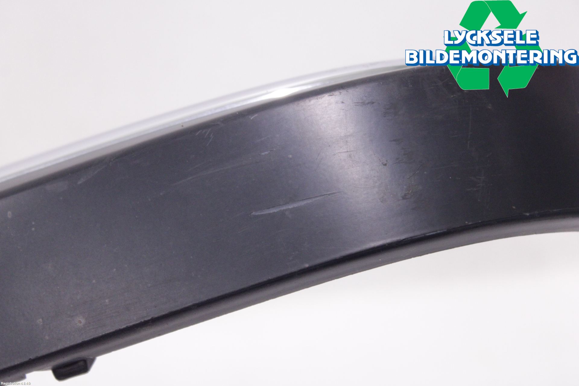 BMW 7 E38      93-01 Stötfångarlist Bak