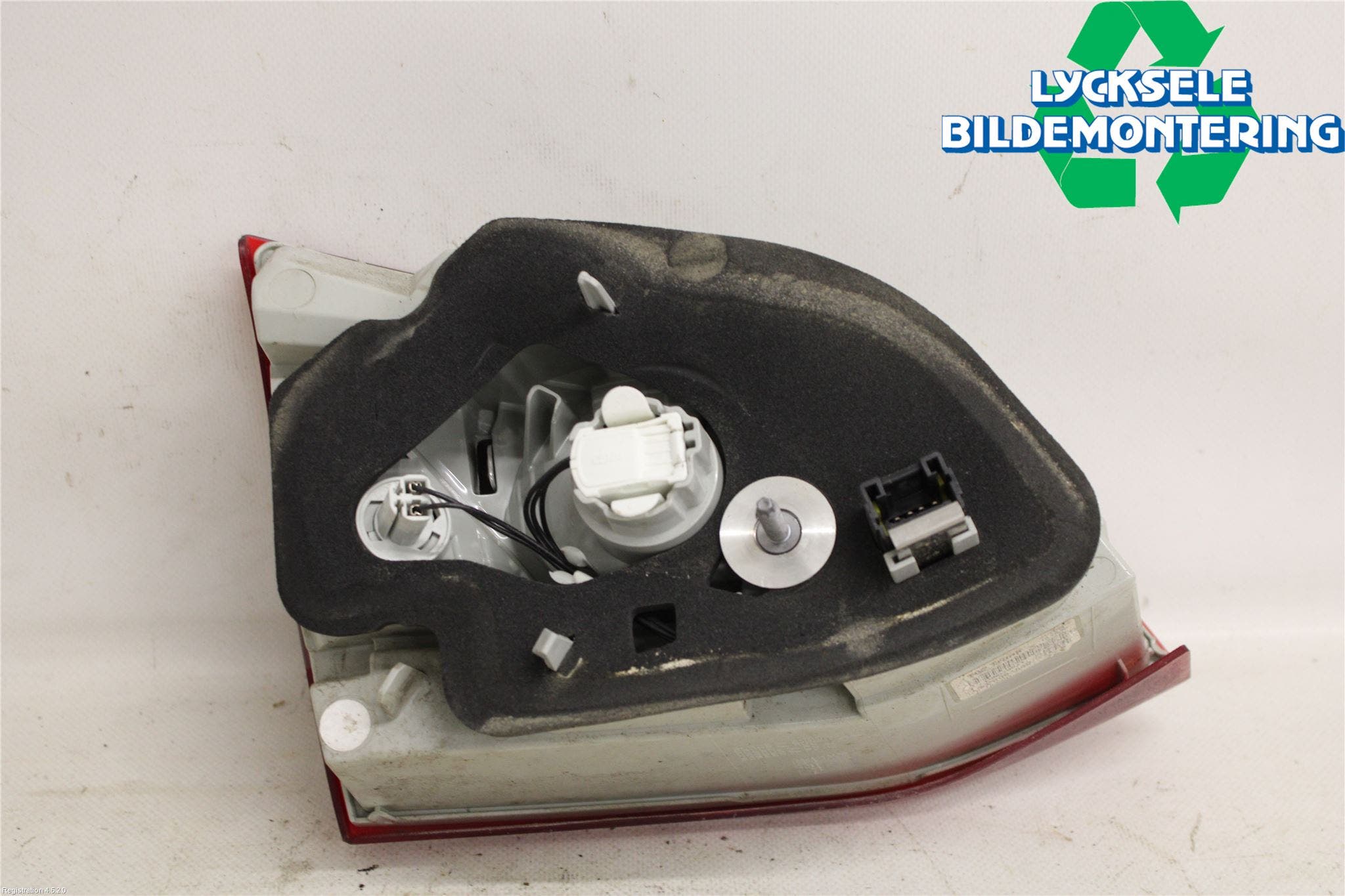 Peugeot 308 14-21 Bakljus Lucka Hö