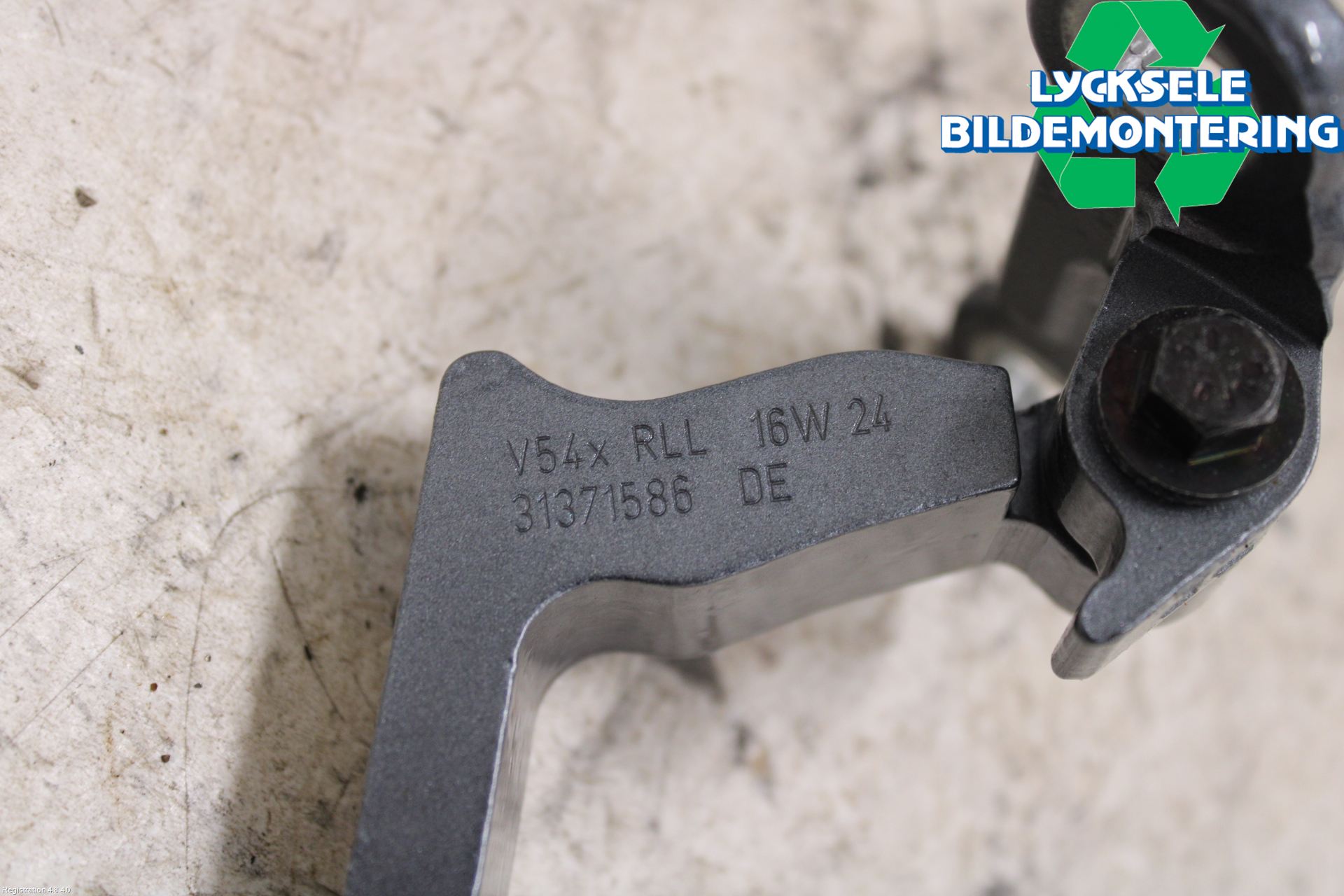 Volvo V90 17->> Dörrgångjärn