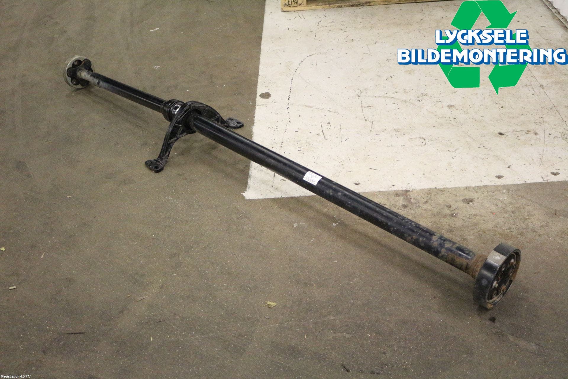 Audi Q3 8U 12-18 Mellanaxel Komp