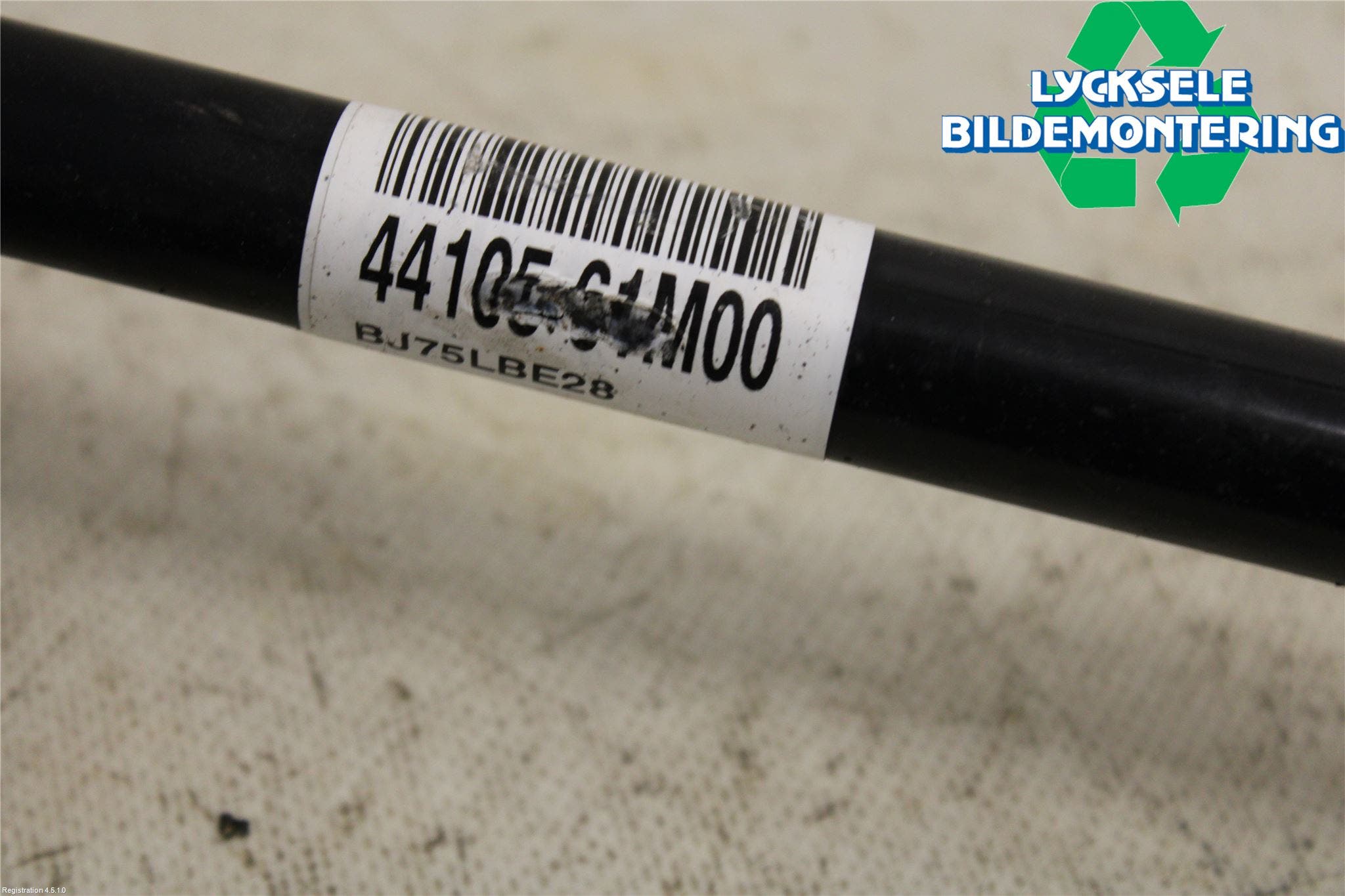 Suzuki VITARA 15- Drivaxel Bak Höger