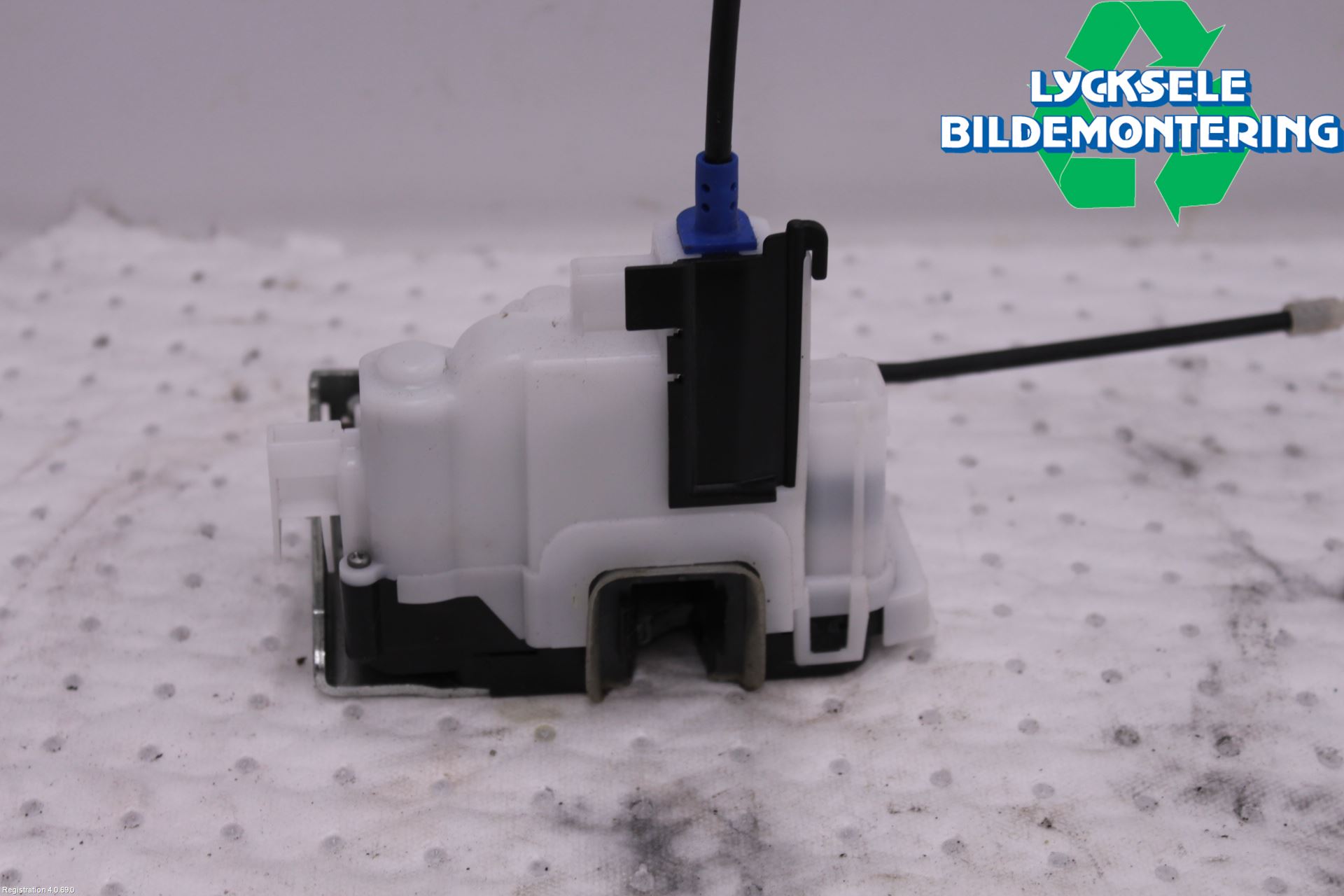 Opel COMBO D 12-18 Låskista-Dörrlås