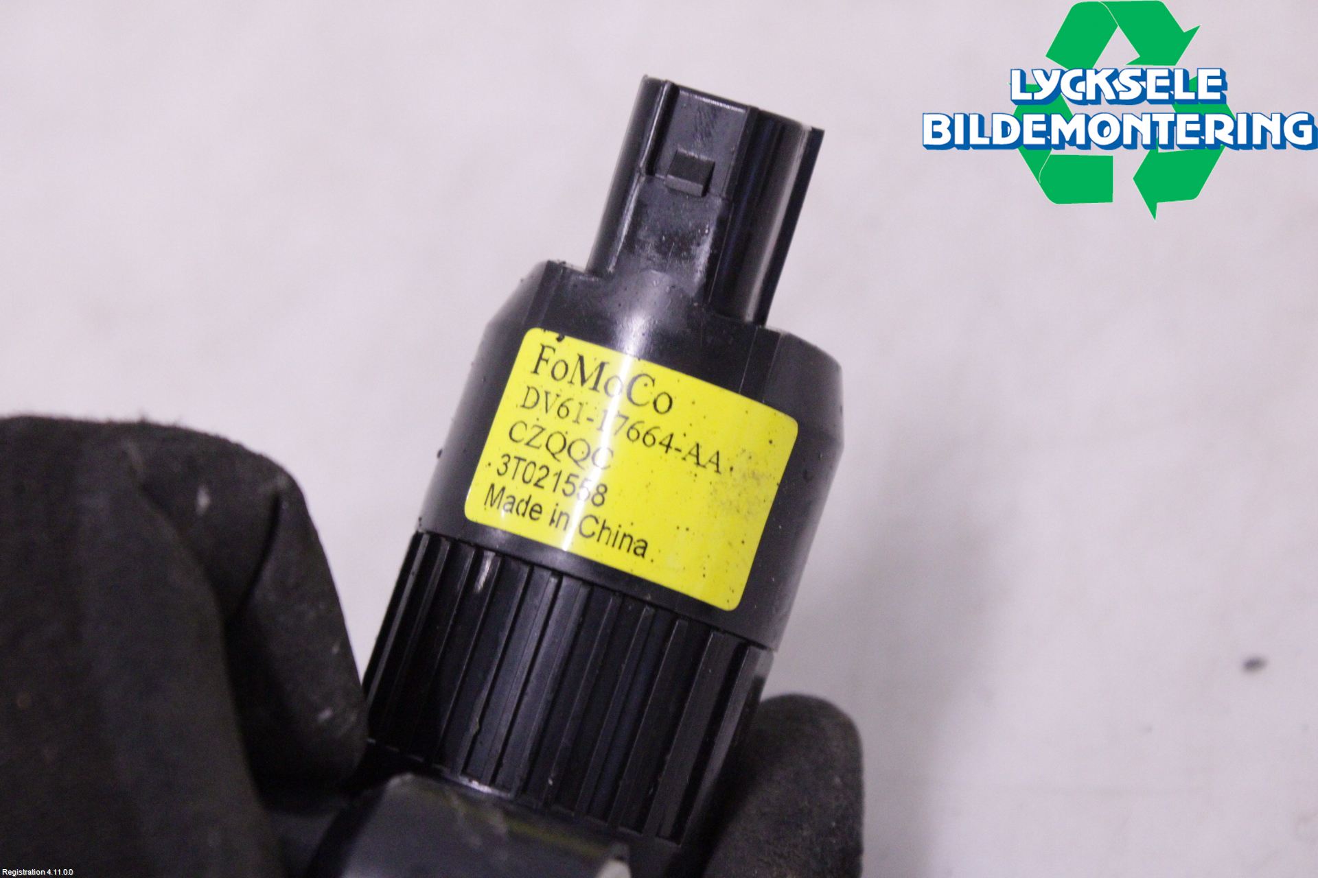 Ford MONDEO 15-22 Spolarpump Vindruta