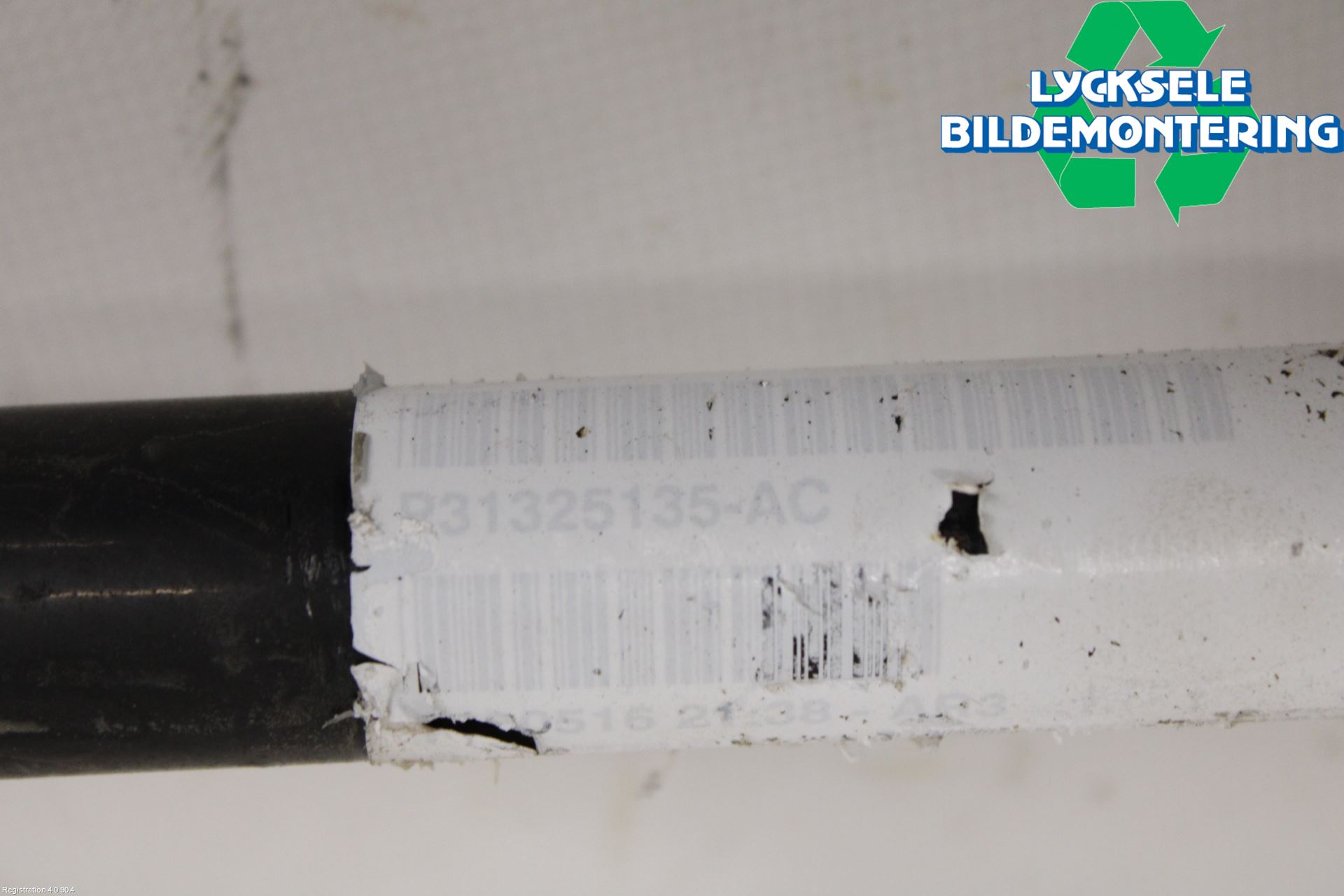 Volvo XC70 14-16 Drivaxel Bak Höger