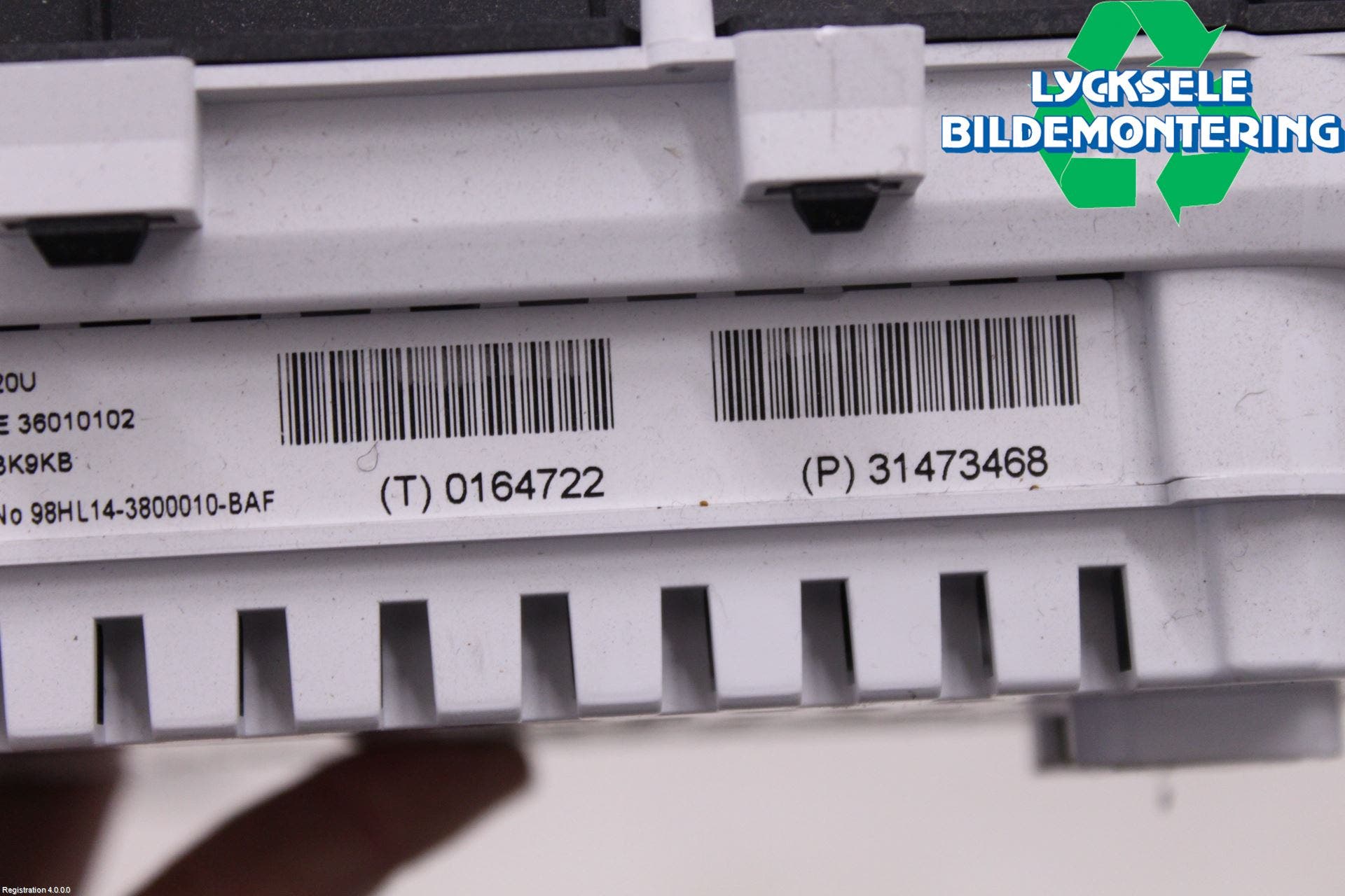 Volvo XC70 14-16 Instrument Komb