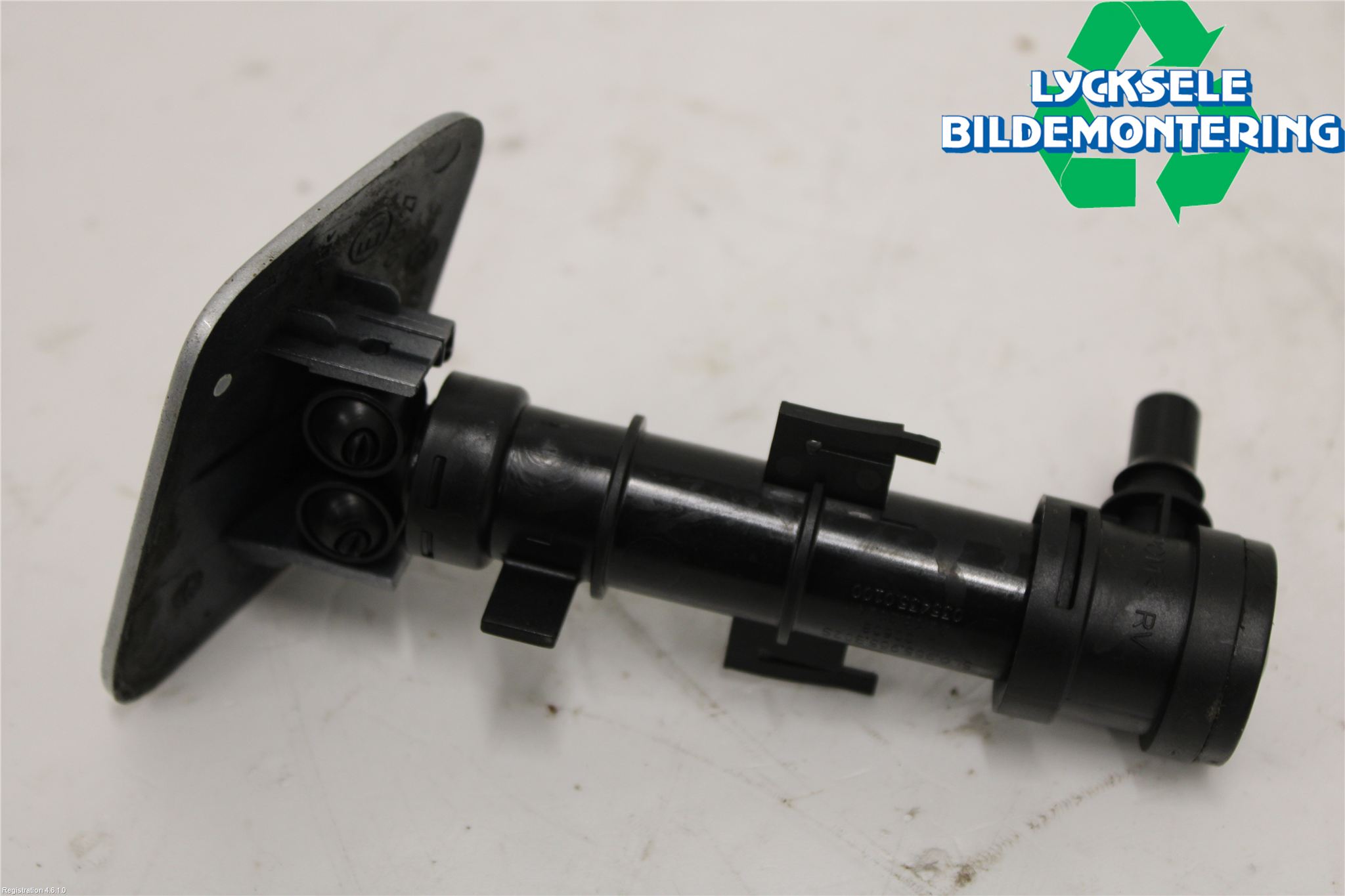 Skoda YETI Spolarmunstycke Strålkastare