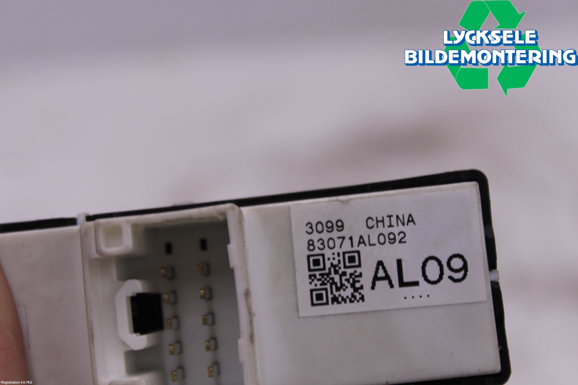 Subaru OUTBACK 15-20 Strömställare Elhiss
