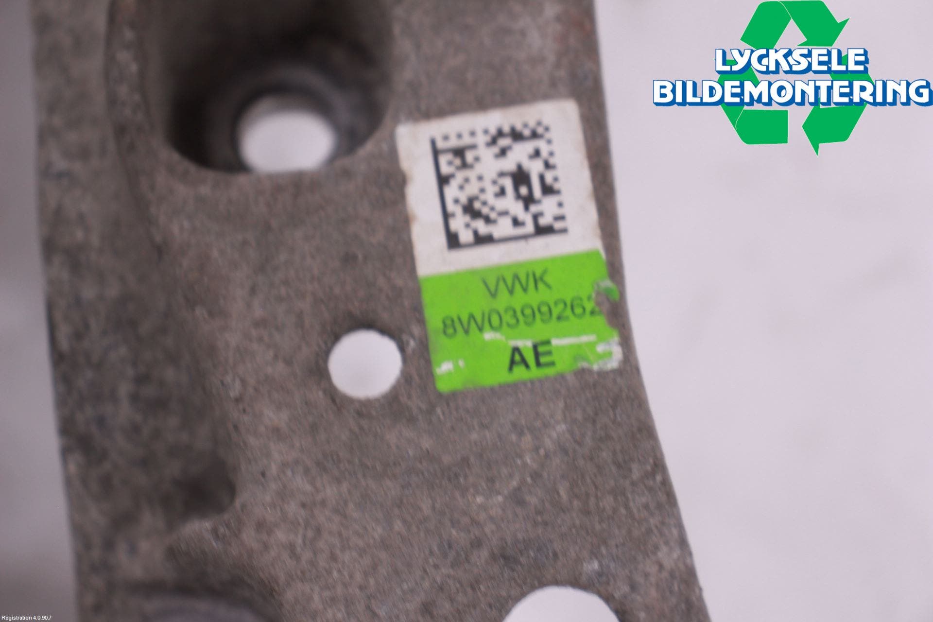 Audi A4 ALLROAD 17- Växellådsbalk