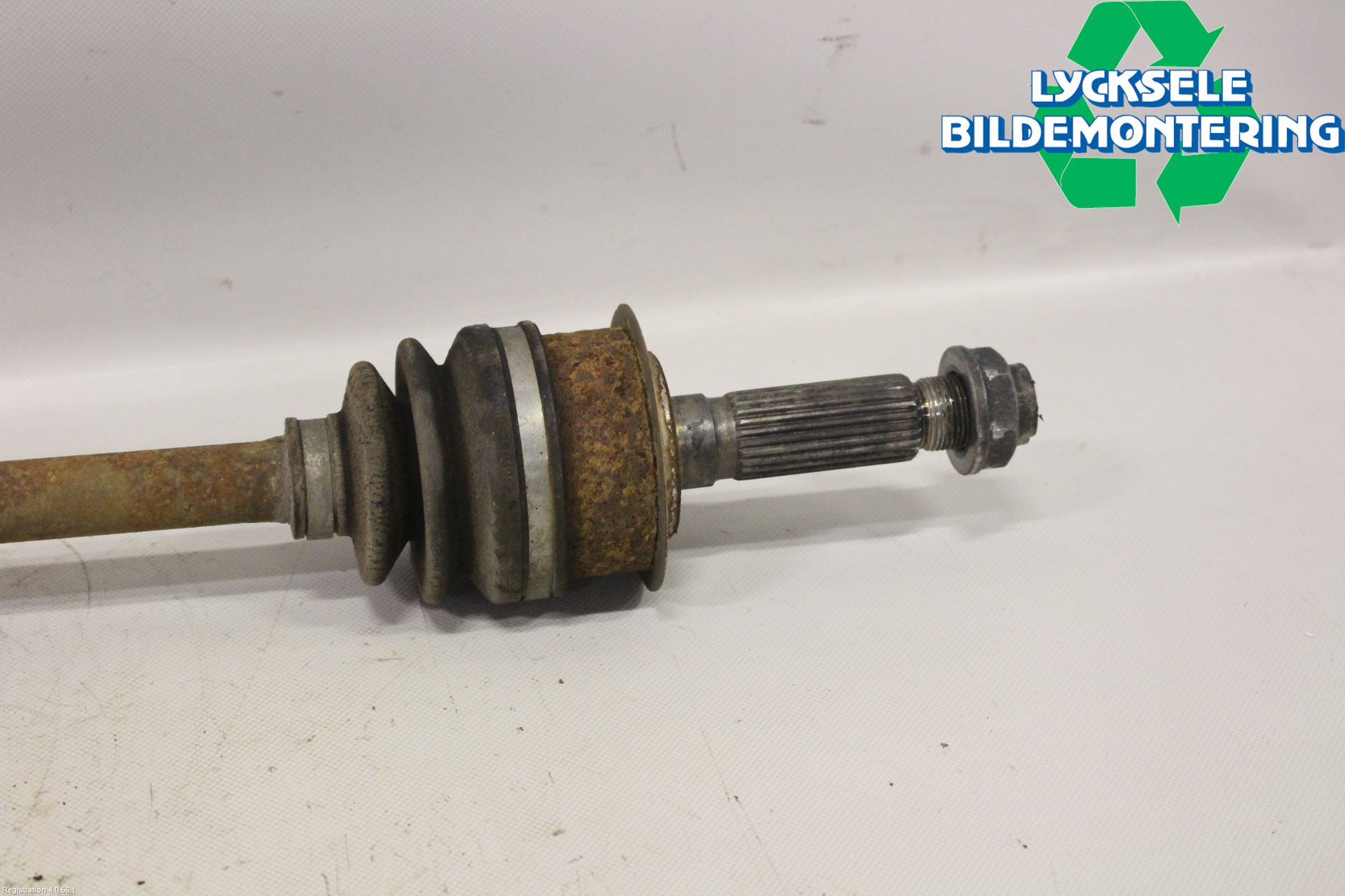 Subaru LEGACY    07-09 Drivaxel Bak Vänster