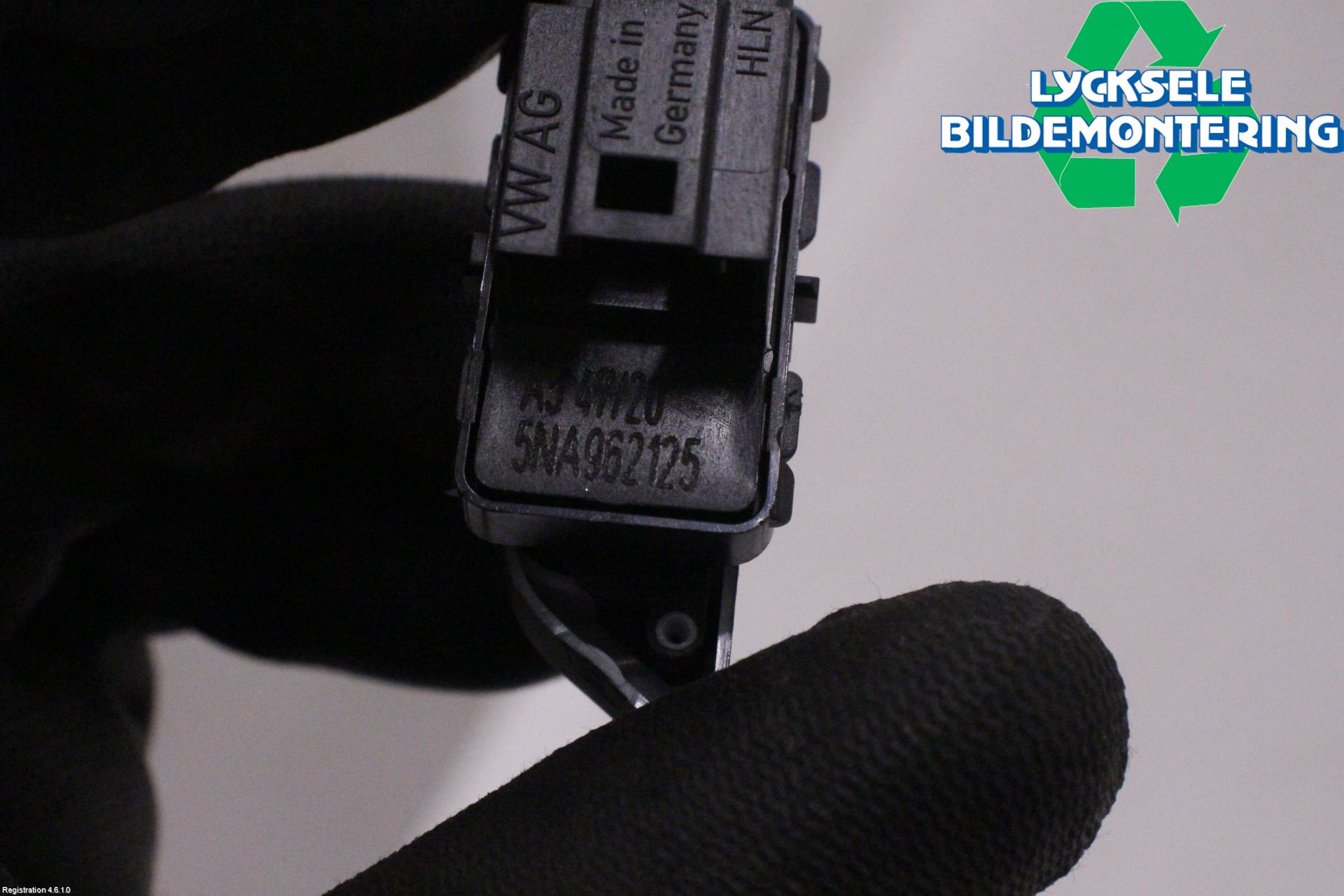 Seat TARRACO 19- Strömställare Centrallås