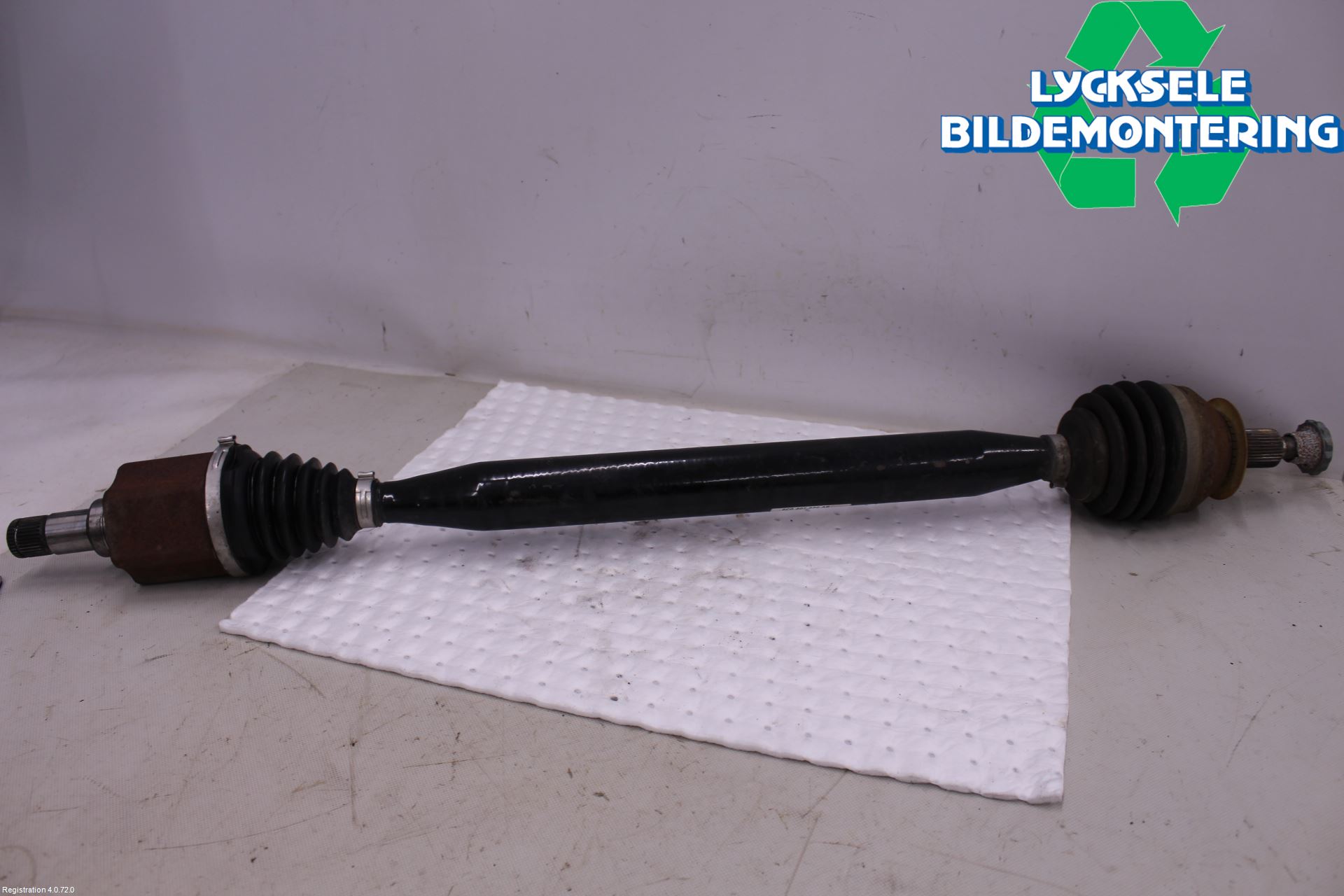 Skoda FABIA 15-21 Drivaxel Fram Höger
