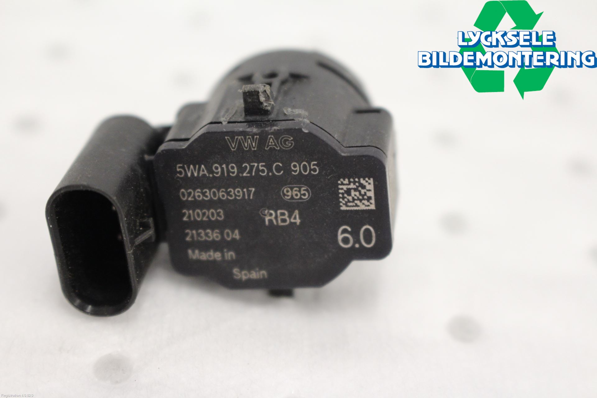 Audi A3/S3 8Y 21- Parkeringshjälp Backsensor