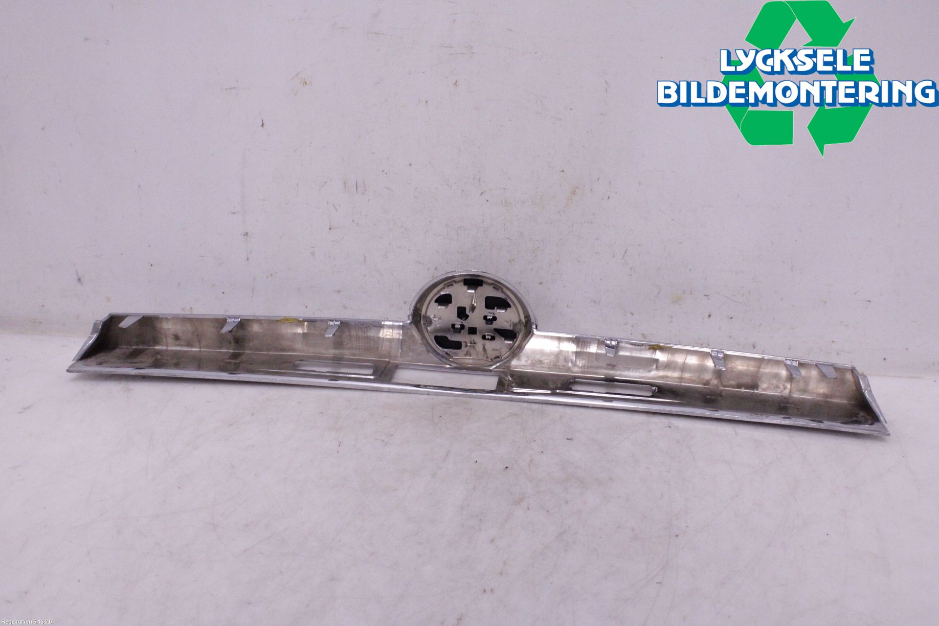 Opel INSIGNIA 17- Grill Komp