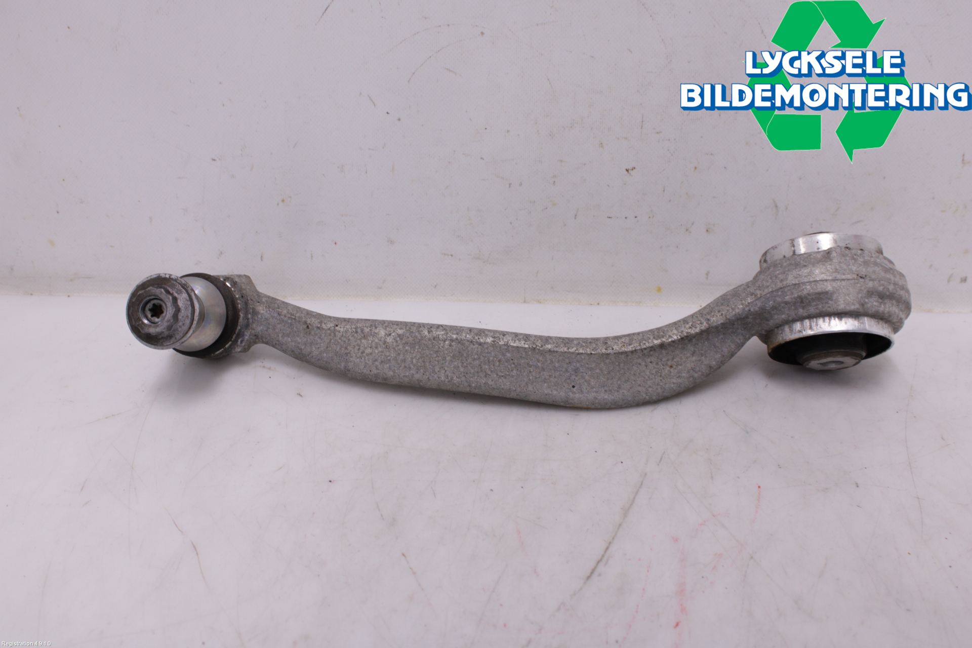Mercedes-Benz MB E-KLASS (W213) 16-23 Bärarm Fram Undre Vä