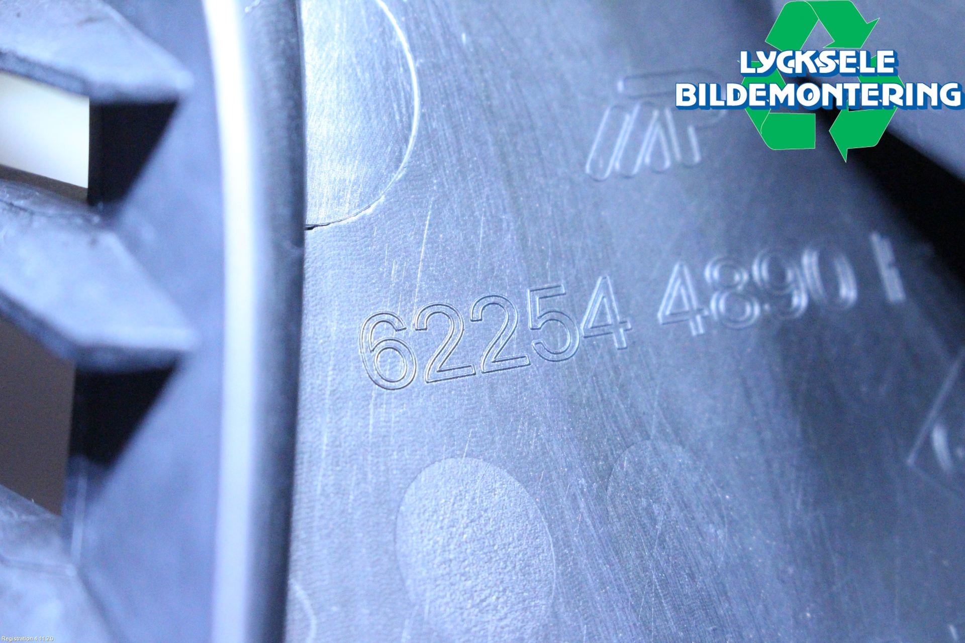 Dacia DUSTER 18-24 Grill-Galler