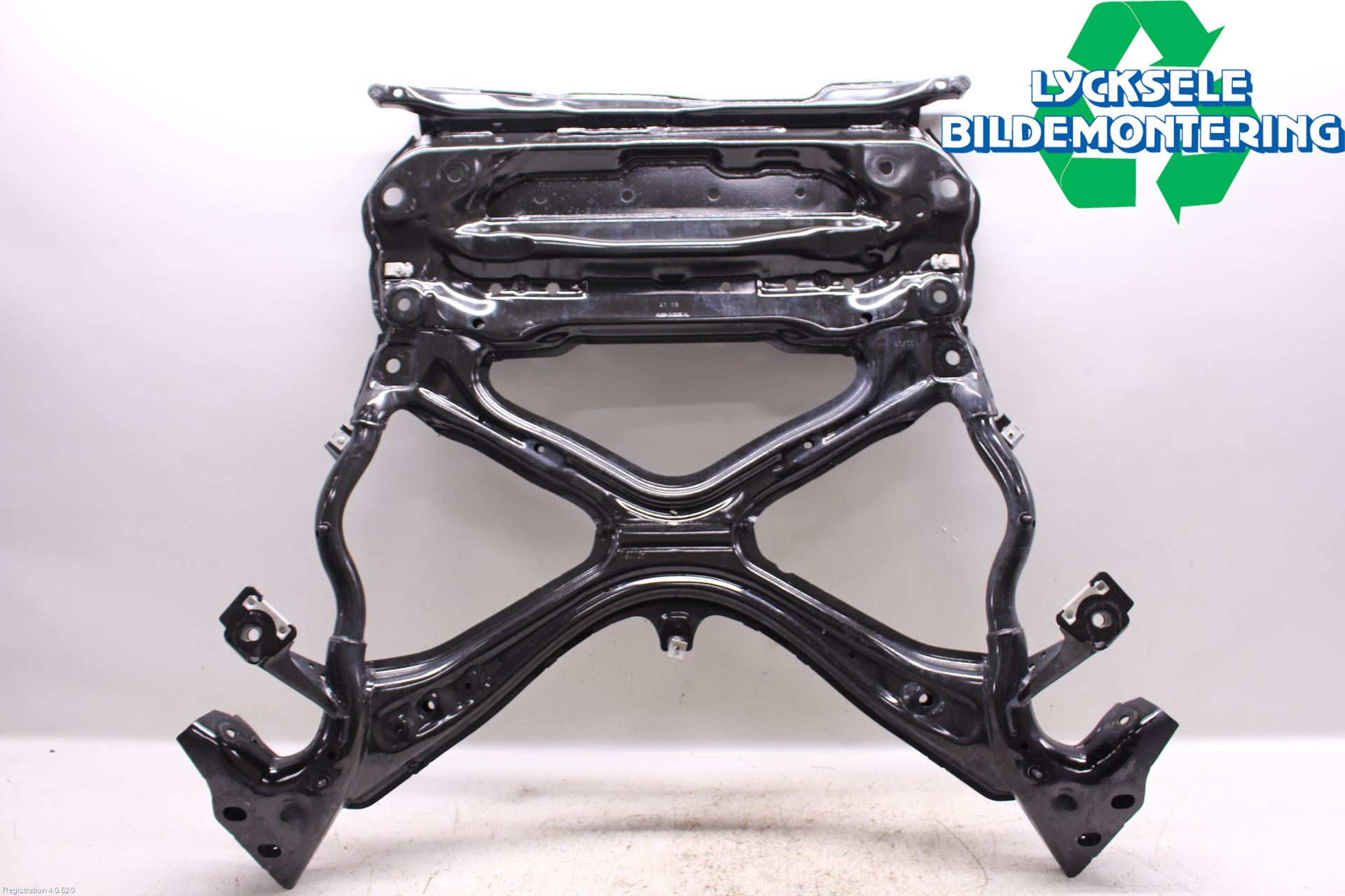 Audi A4/S4 B9 16-19 Framvagnsbalk